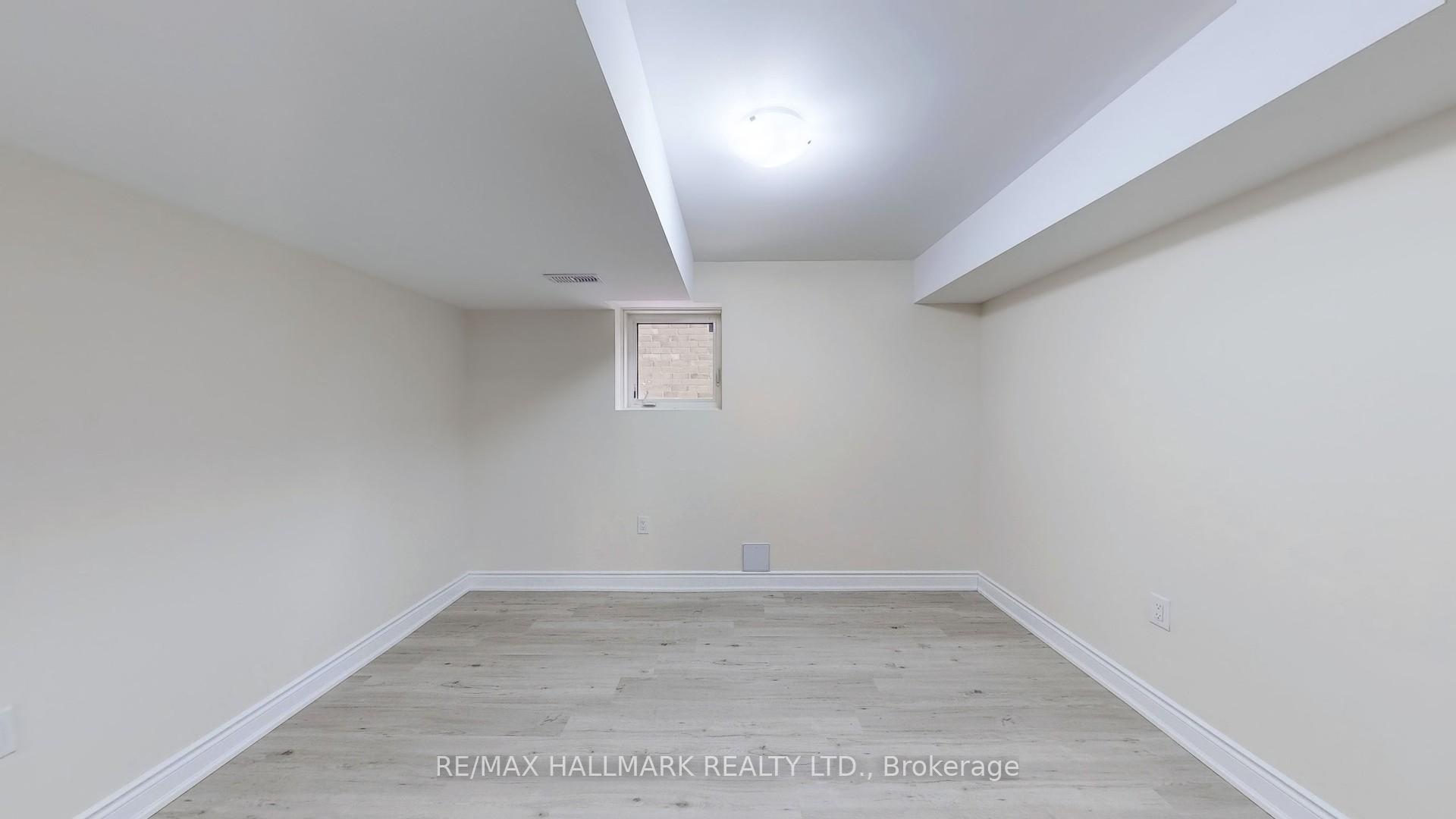 Photo 13 of Unit Bsmt, 211 Allegro Drive, Brampton, Credit Valley — HOMEH
