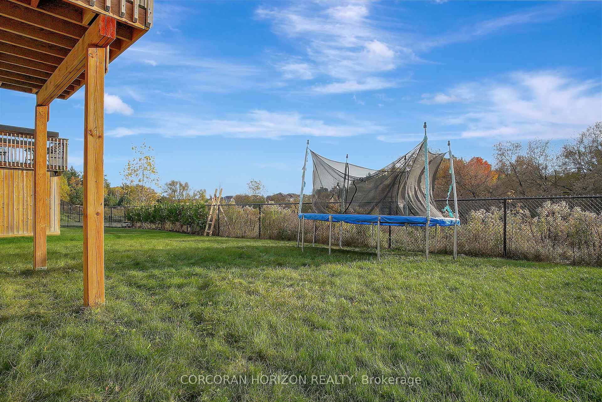 Photo 32 of 40 Compass Trail, Cambridge — HOMEH