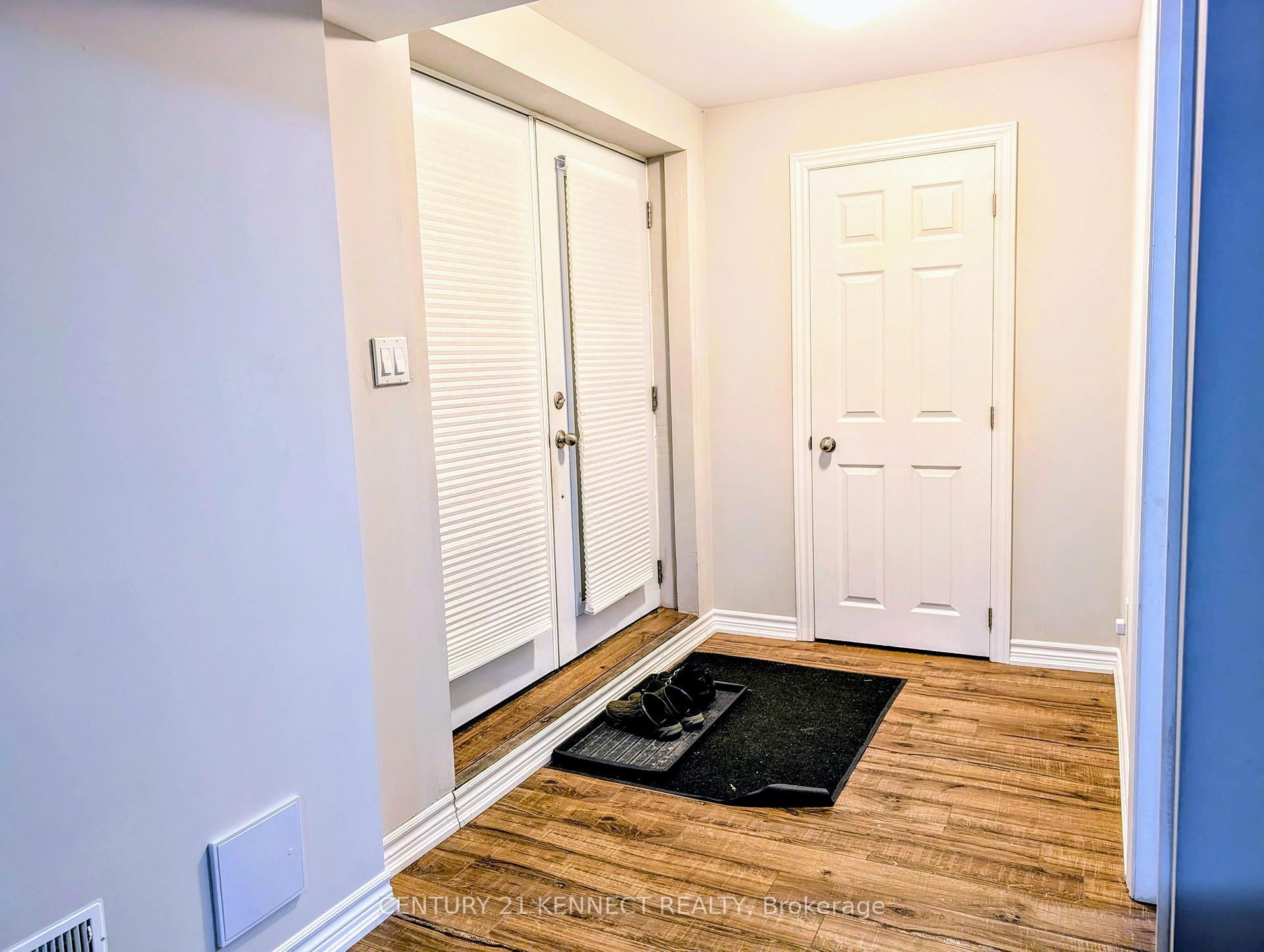 Photo 5 of Unit Bsmt, 37 Apple Valley Way, Brampton, Brampton East — HOMEH