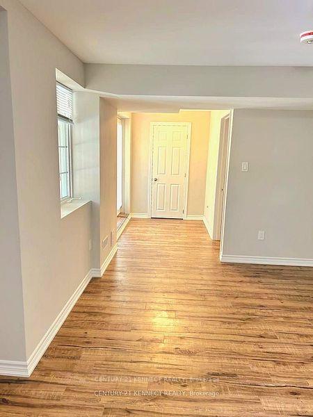 Photo 2 of Unit Bsmt, 37 Apple Valley Way, Brampton, Brampton East — HOMEH