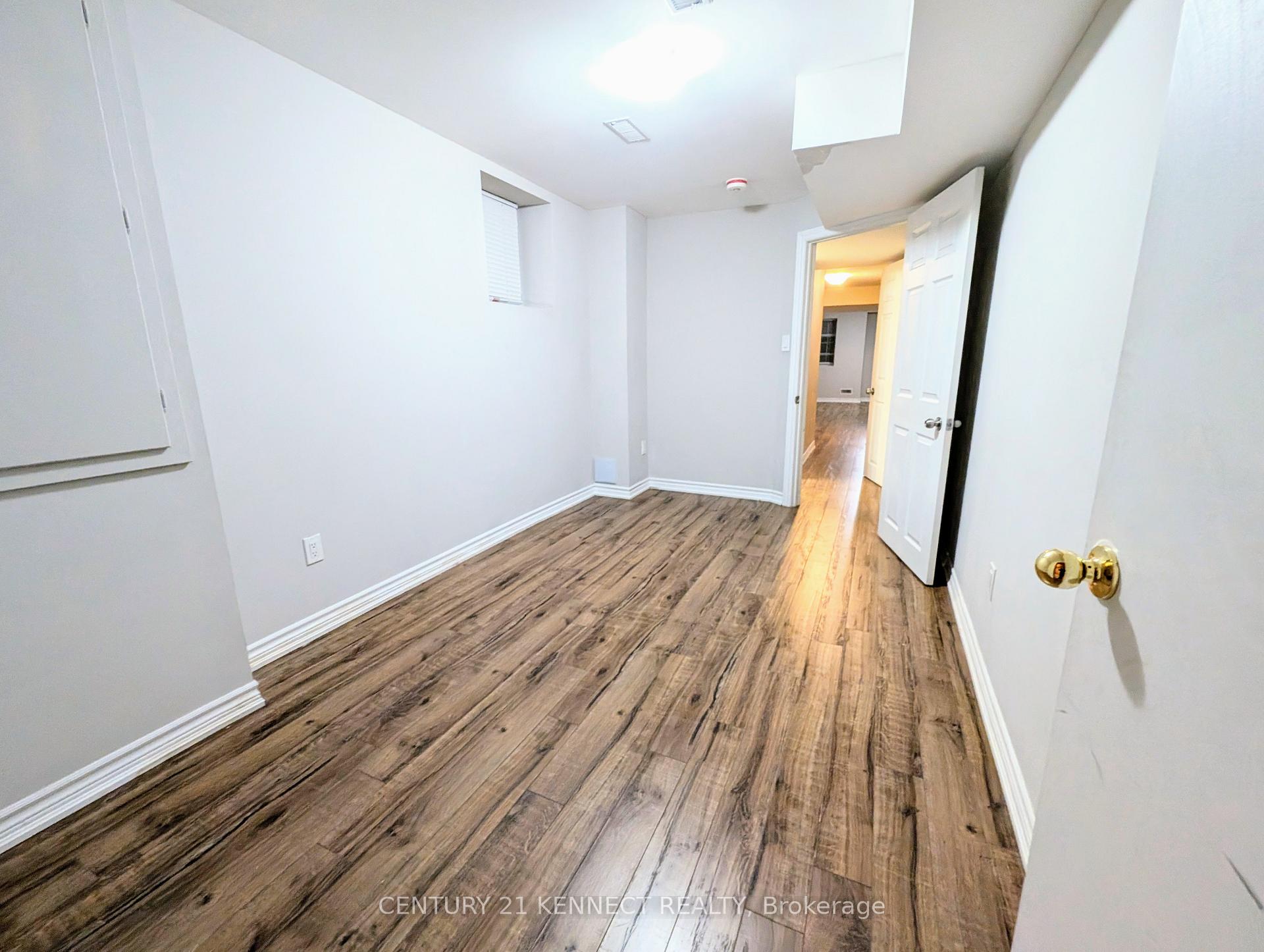 Photo 13 of Unit Bsmt, 37 Apple Valley Way, Brampton, Brampton East — HOMEH
