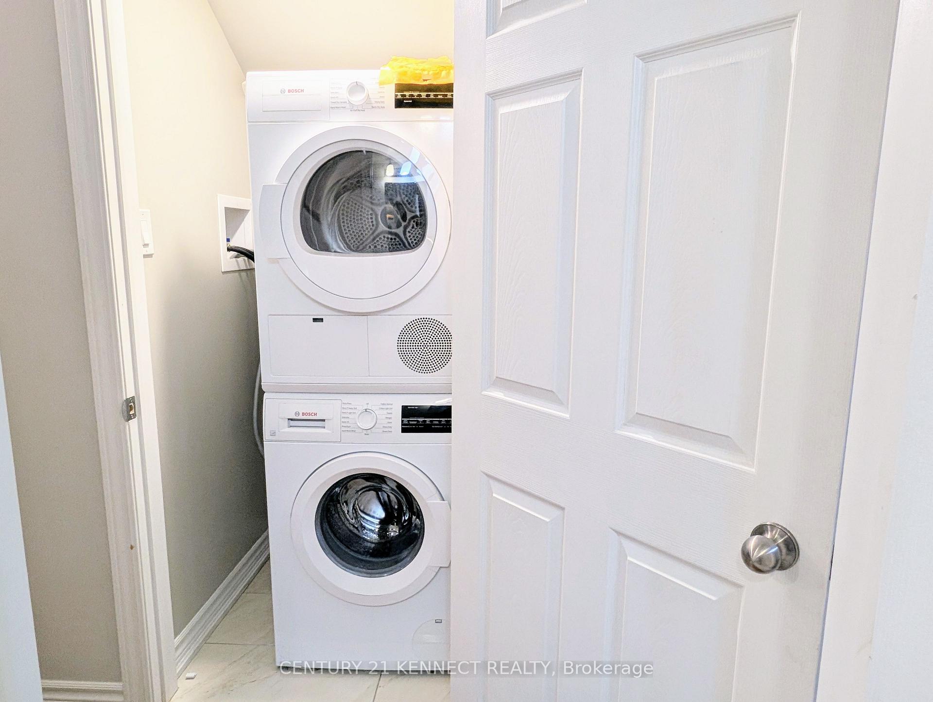 Photo 15 of Unit Bsmt, 37 Apple Valley Way, Brampton, Brampton East — HOMEH