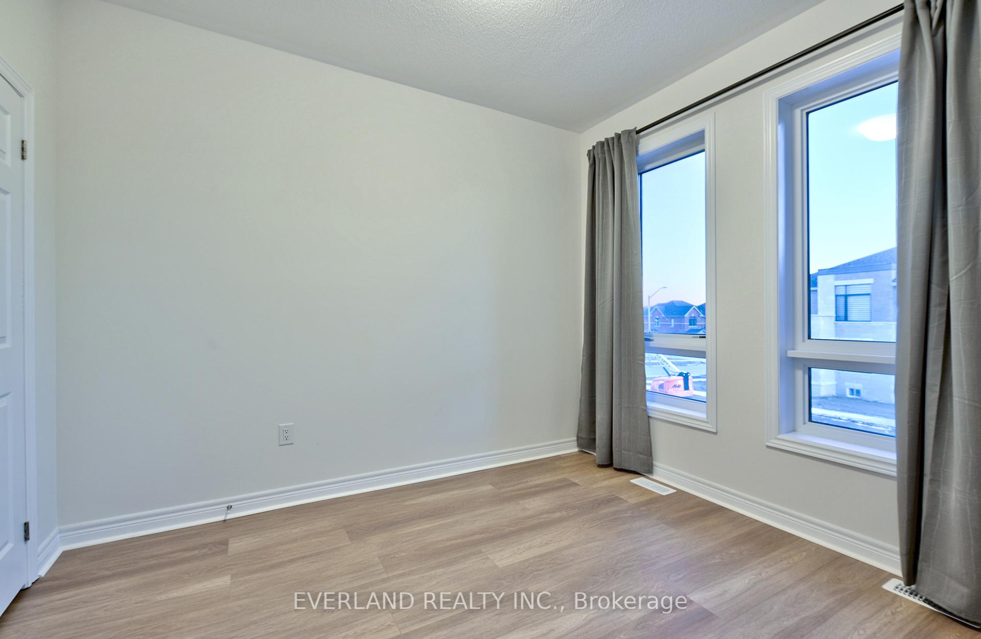 Photo 22 of 128 Mumbai Drive, Markham, Middlefield — HOMEH