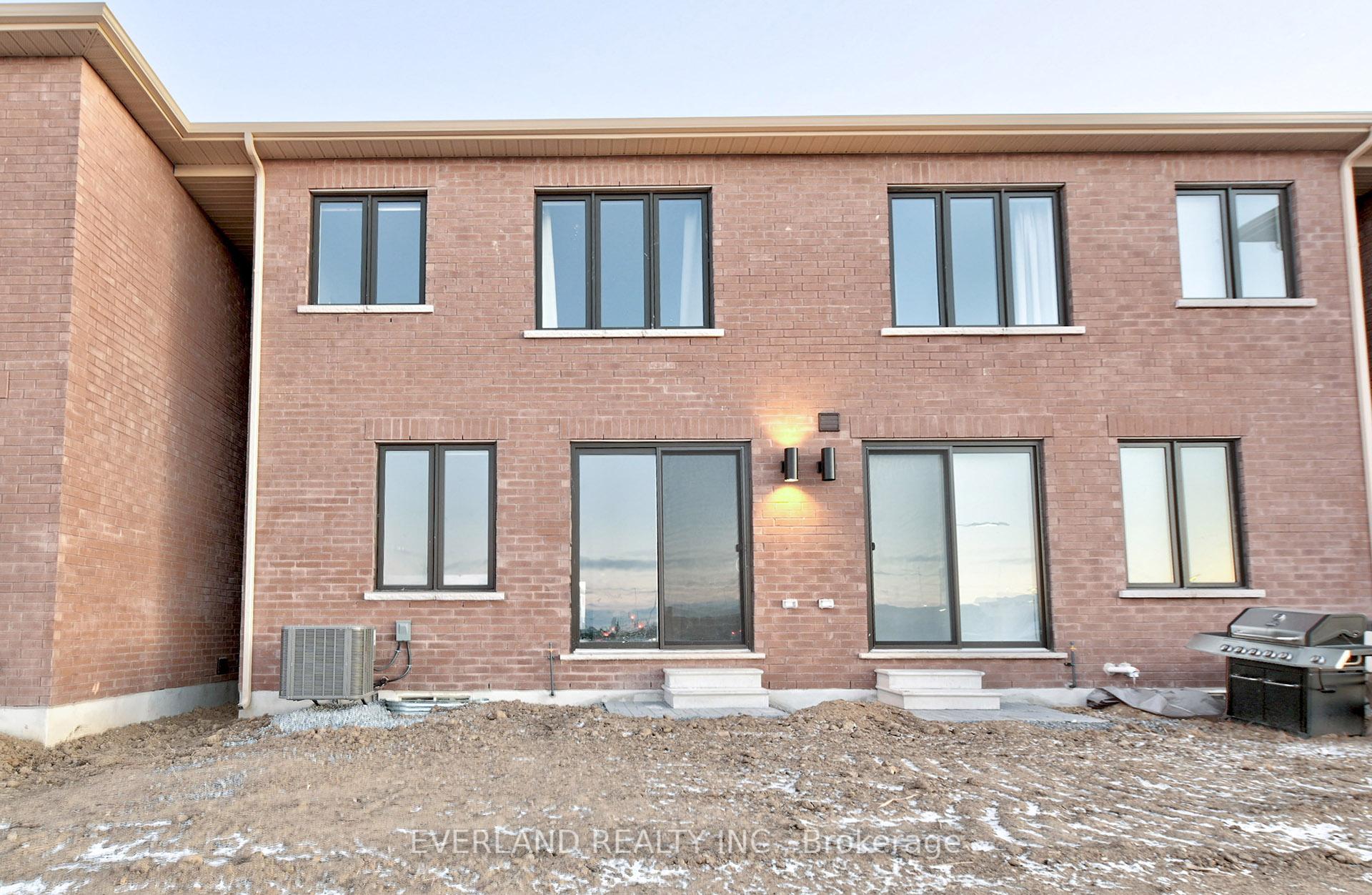 Photo 30 of 128 Mumbai Drive, Markham, Middlefield — HOMEH