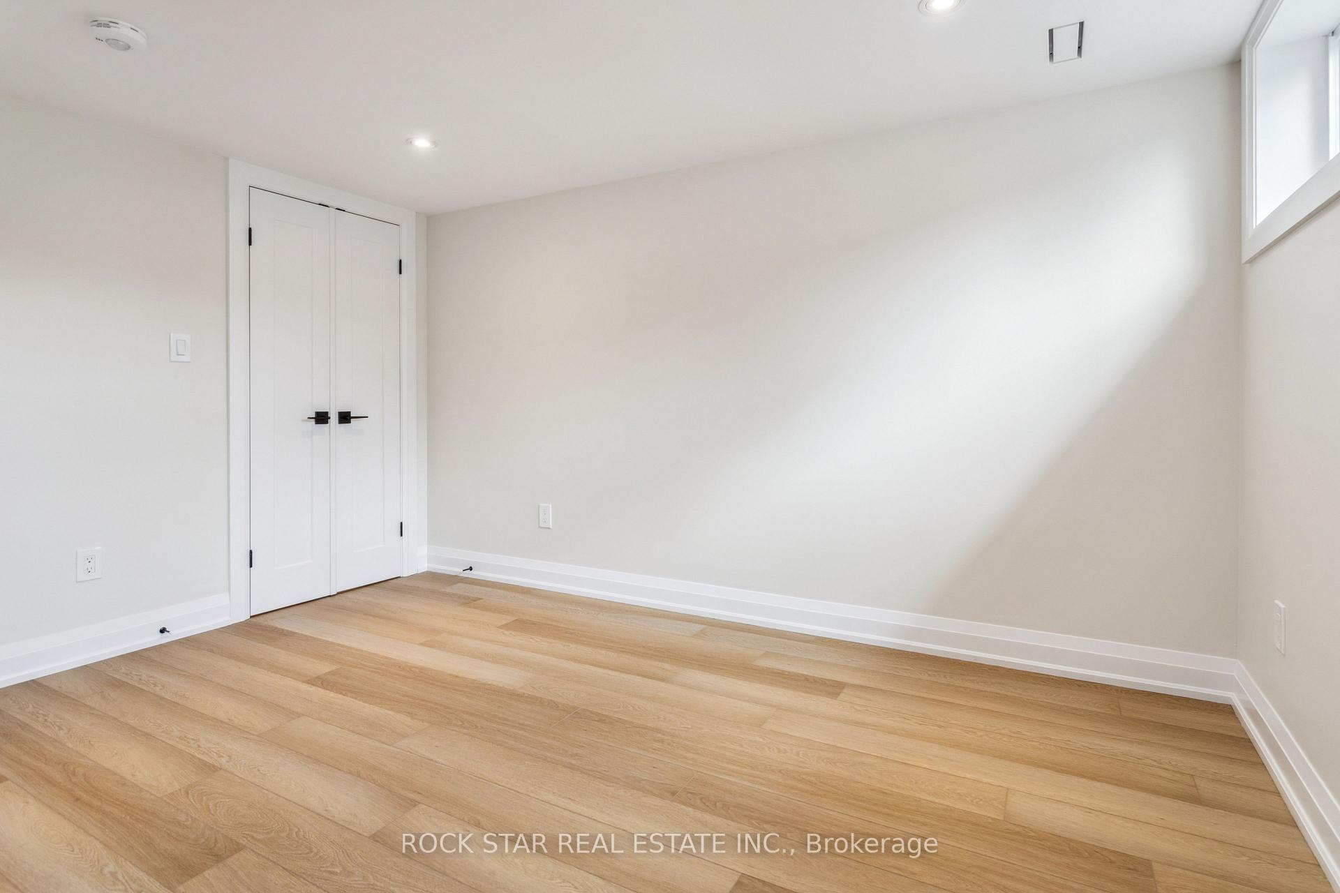 Photo 9 of Unit Lower, 121 Toby Crescent, Hamilton, Huntington — HOMEH