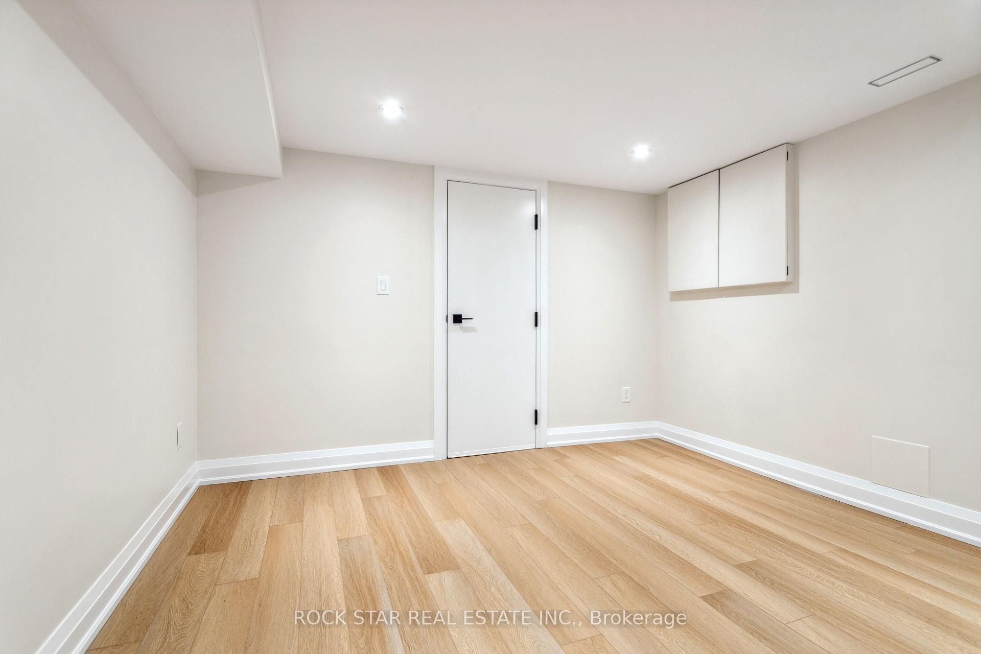 Photo 11 of Unit Lower, 121 Toby Crescent, Hamilton, Huntington — HOMEH