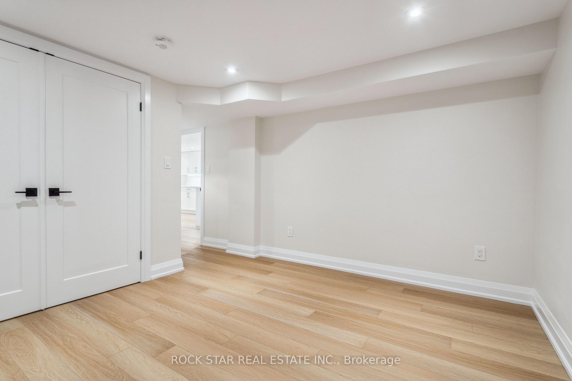 Photo 14 of Unit Lower, 121 Toby Crescent, Hamilton, Huntington — HOMEH