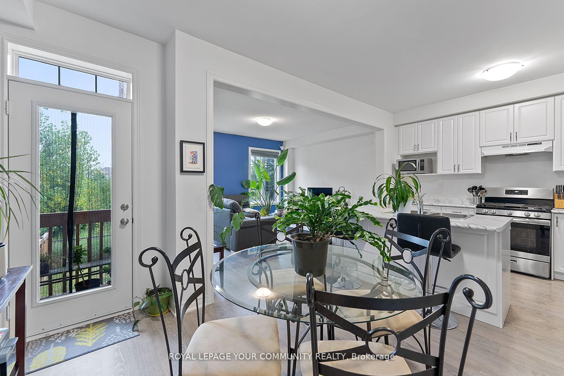 Photo 15 of 63 Riverwalk Drive, Hamilton, Waterdown — HOMEH