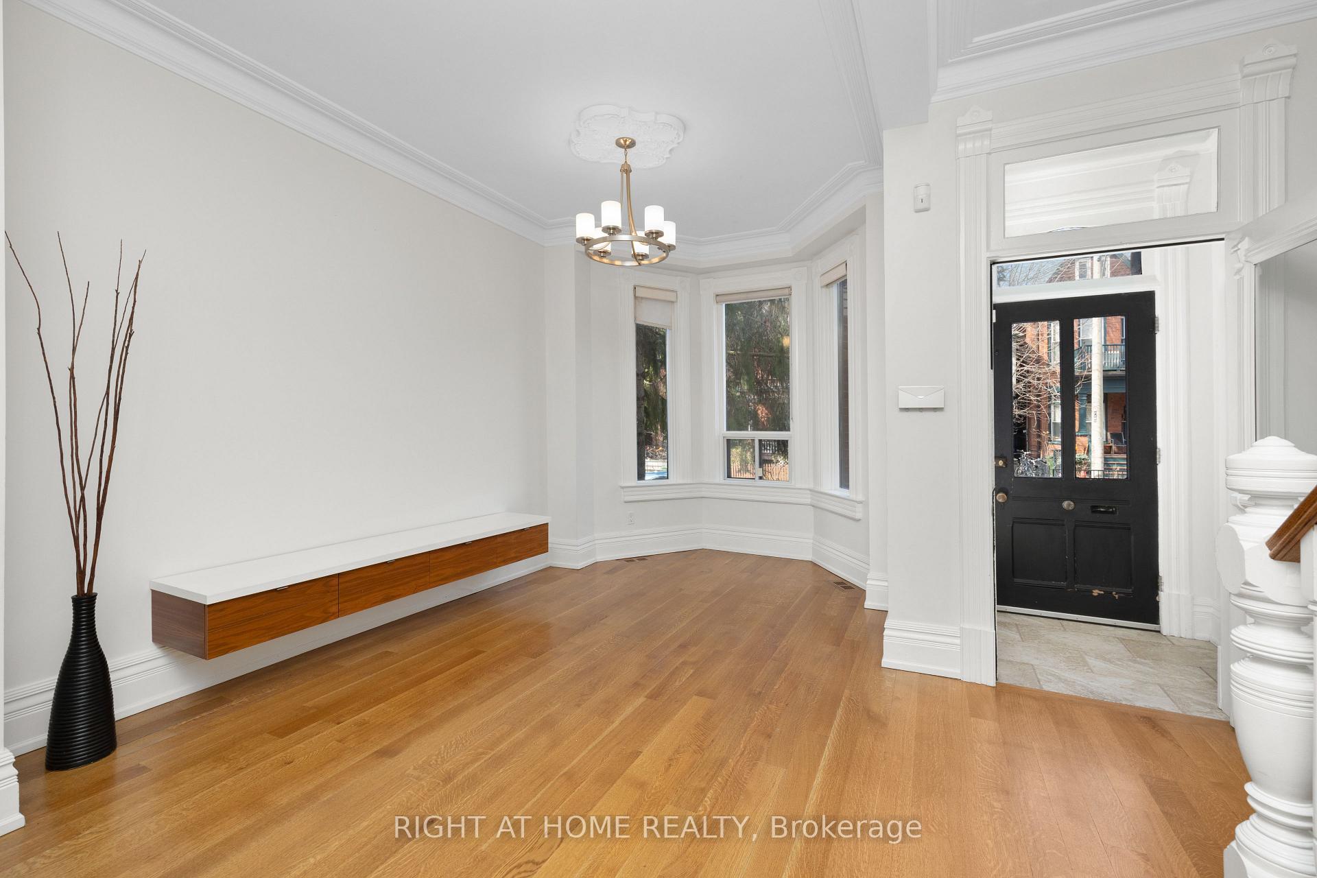 Photo 2 of 83 Major Street, Toronto, University — HOMEH