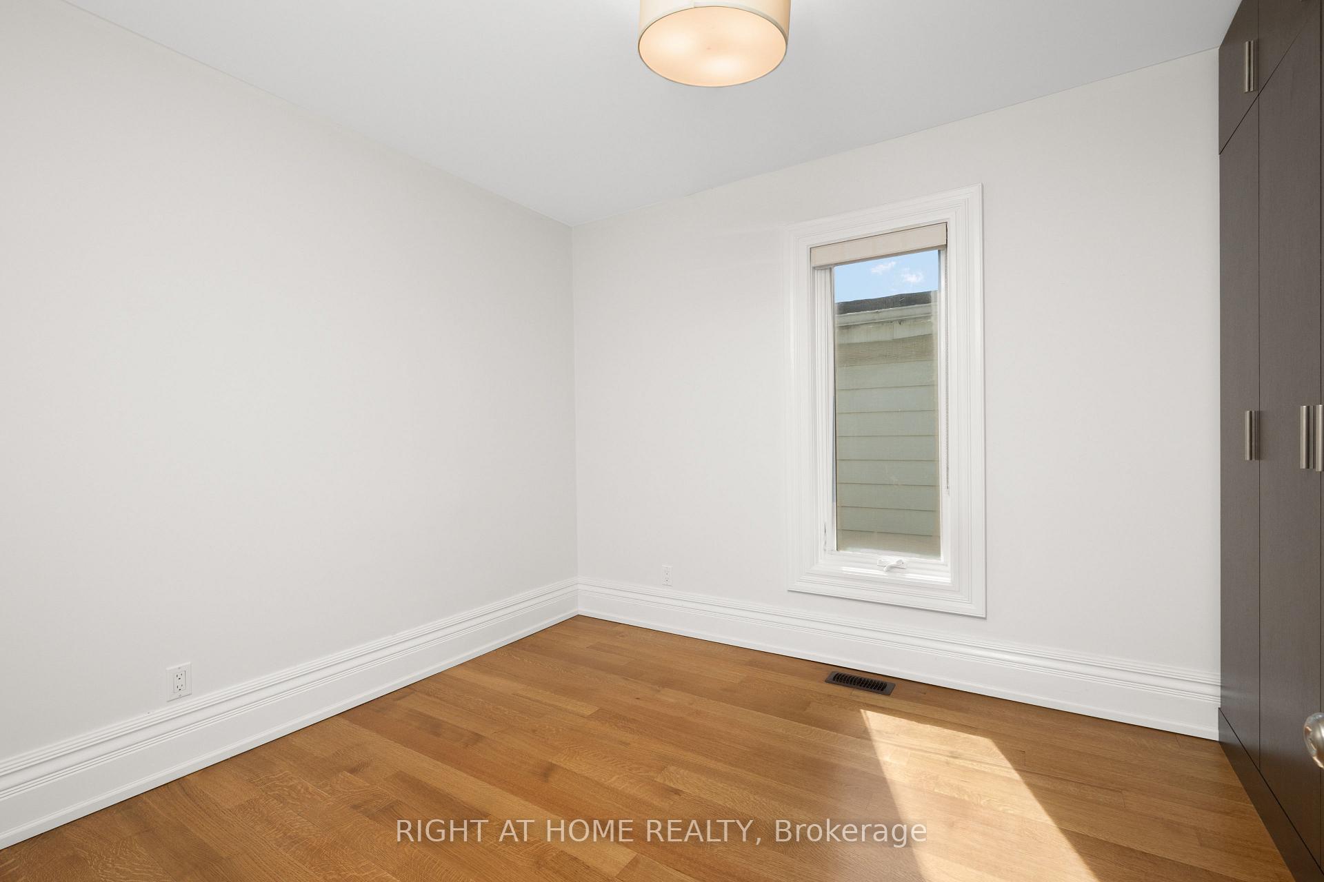 Photo 12 of 83 Major Street, Toronto, University — HOMEH
