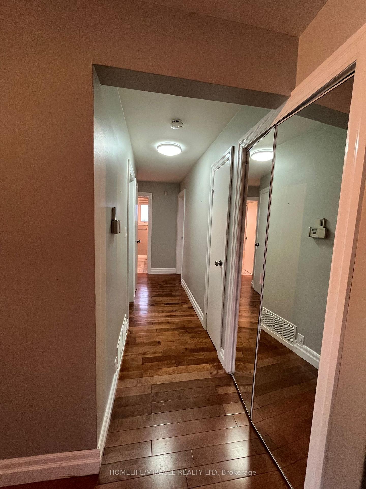 Photo 2 of 26 Caldwell Crescent, Brampton, Brampton East — HOMEH
