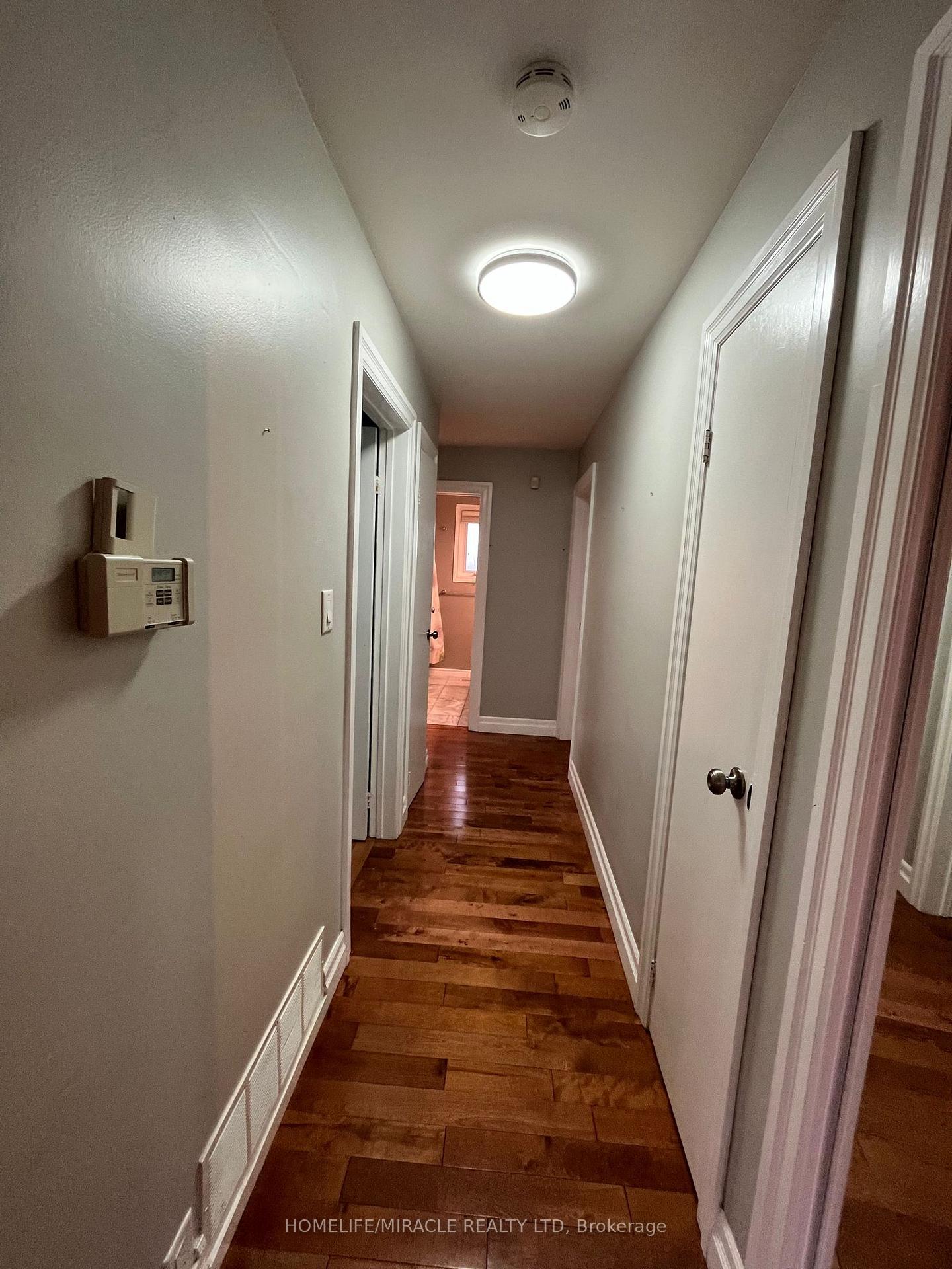 Photo 7 of 26 Caldwell Crescent, Brampton, Brampton East — HOMEH