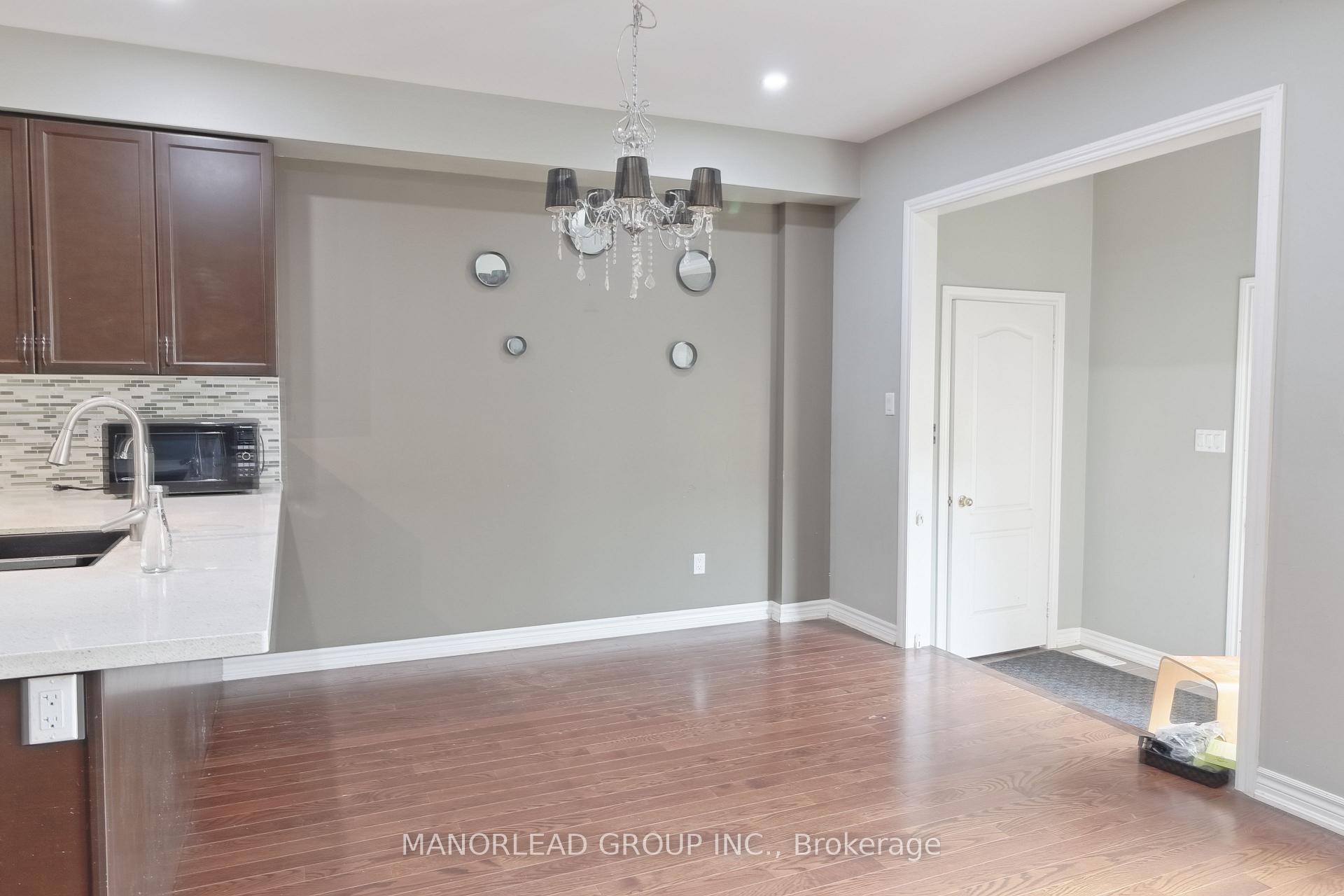 Photo 4 of 21 alsop Avenue, Markham, Cathedraltown — HOMEH
