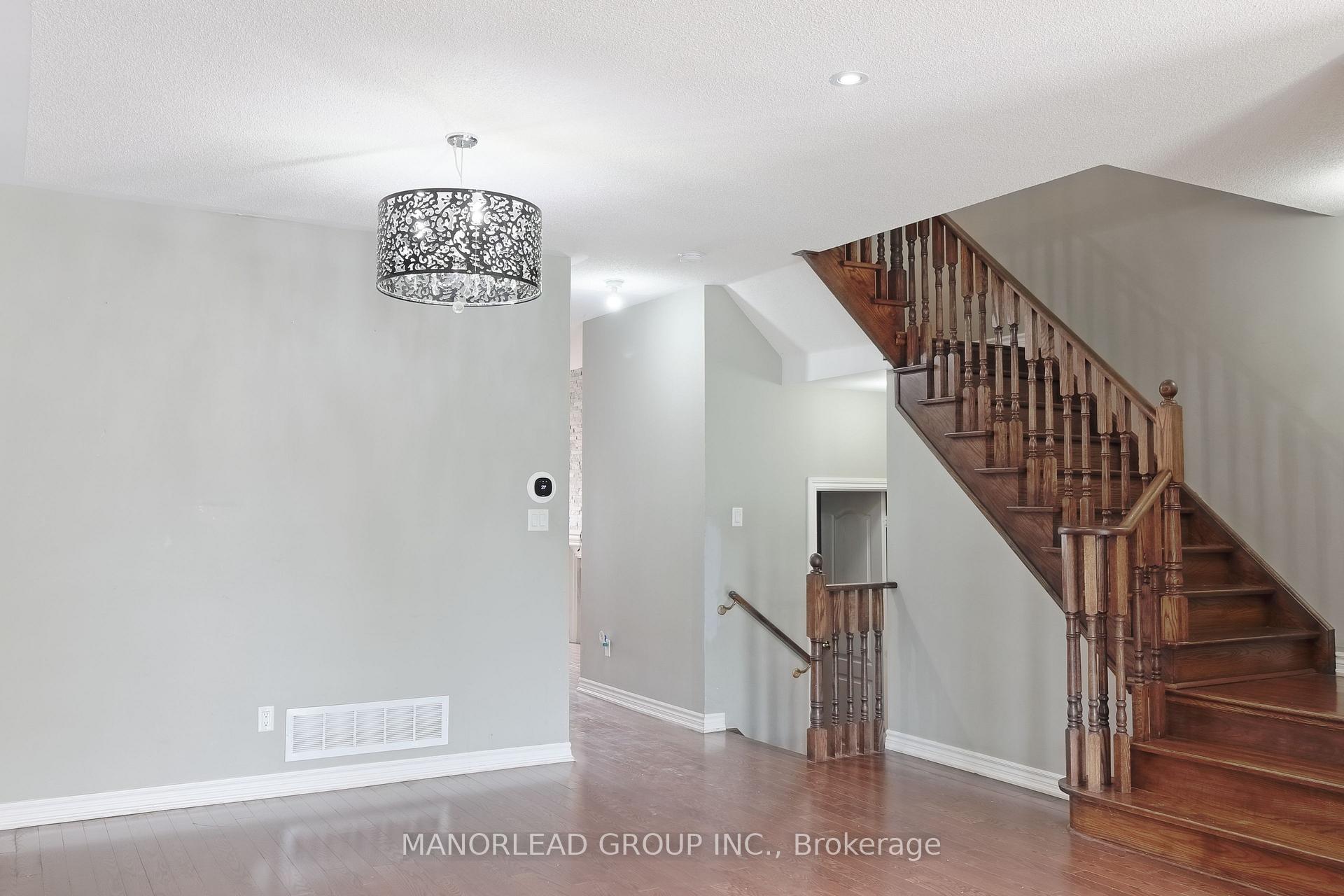 Photo 3 of 21 alsop Avenue, Markham, Cathedraltown — HOMEH