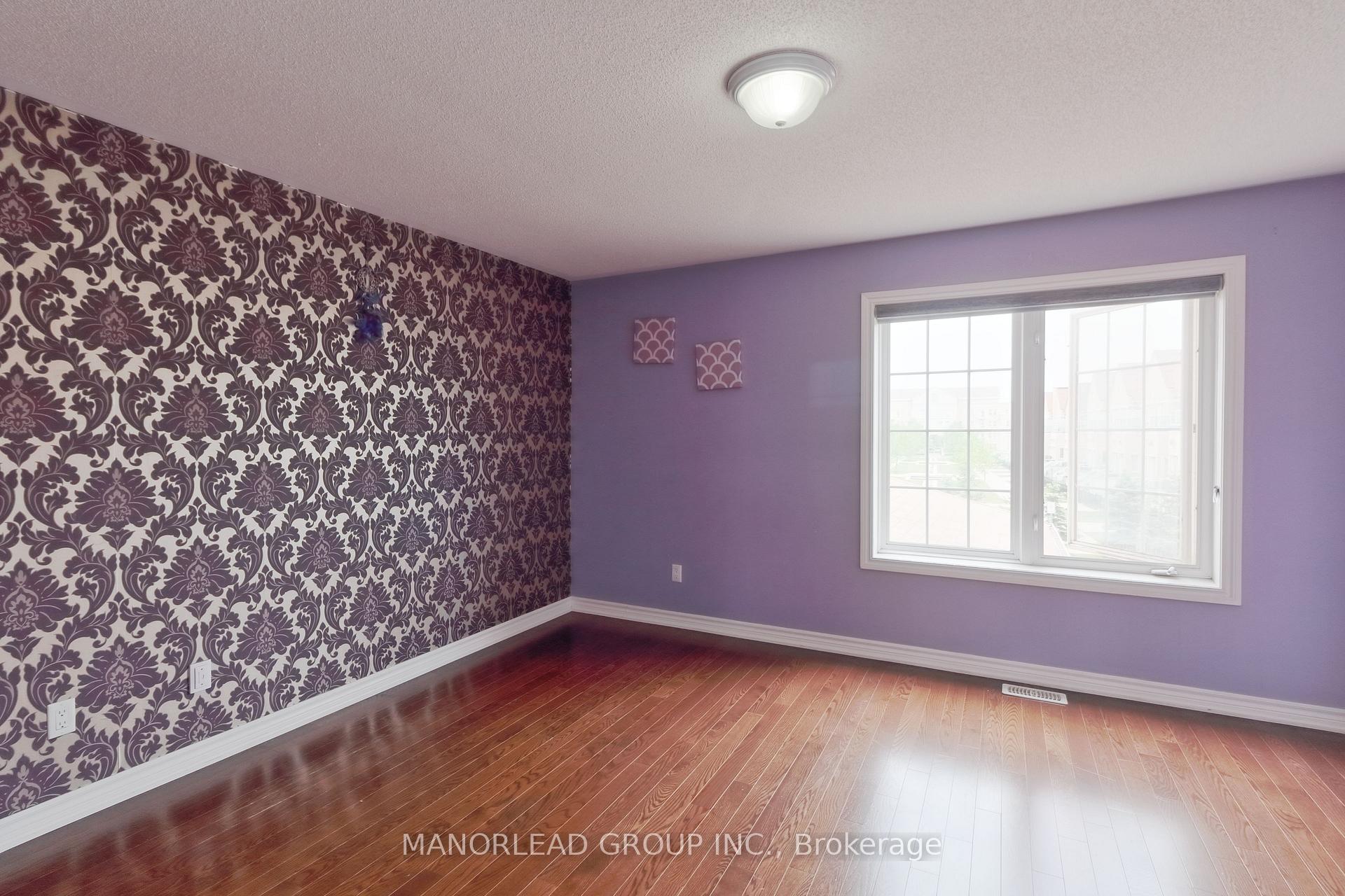 Photo 6 of 21 alsop Avenue, Markham, Cathedraltown — HOMEH