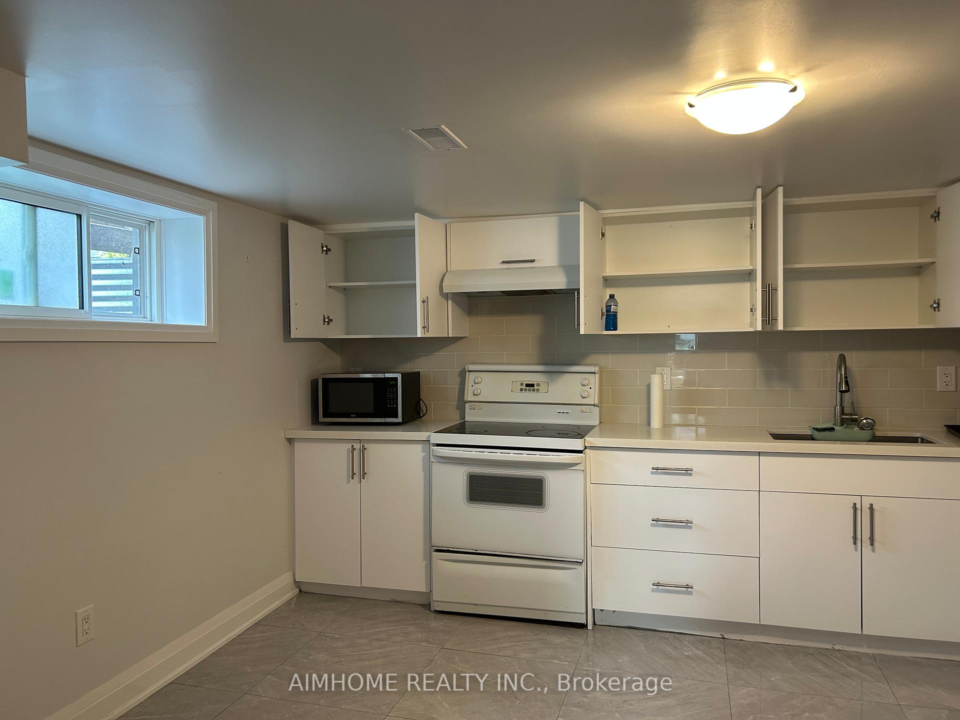 Front of Unit Lower, 44 Ninteenth Street