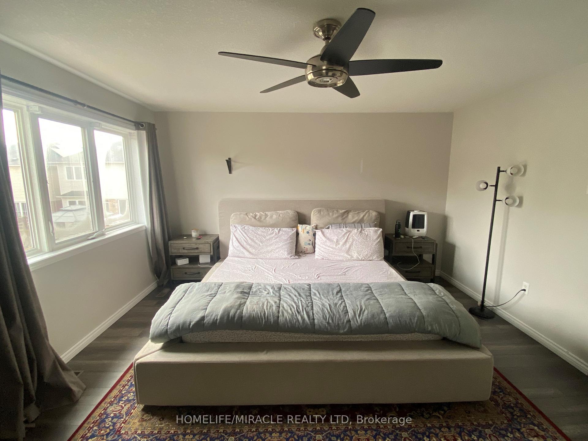 Photo 6 of 104 Silverthorne Drive, Cambridge, Silver Heights — HOMEH