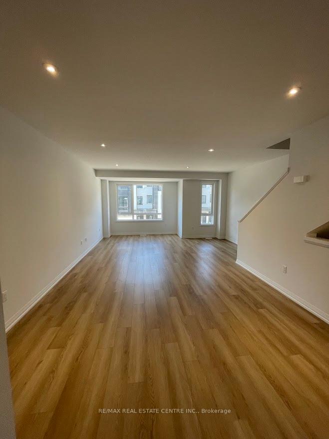 Photo 8 of Unit 45, 55 Tom Brown Drive, Brant, Paris — HOMEH