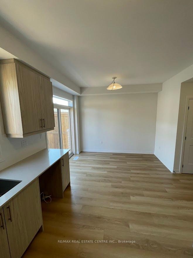 Photo 14 of Unit 45, 55 Tom Brown Drive, Brant, Paris — HOMEH