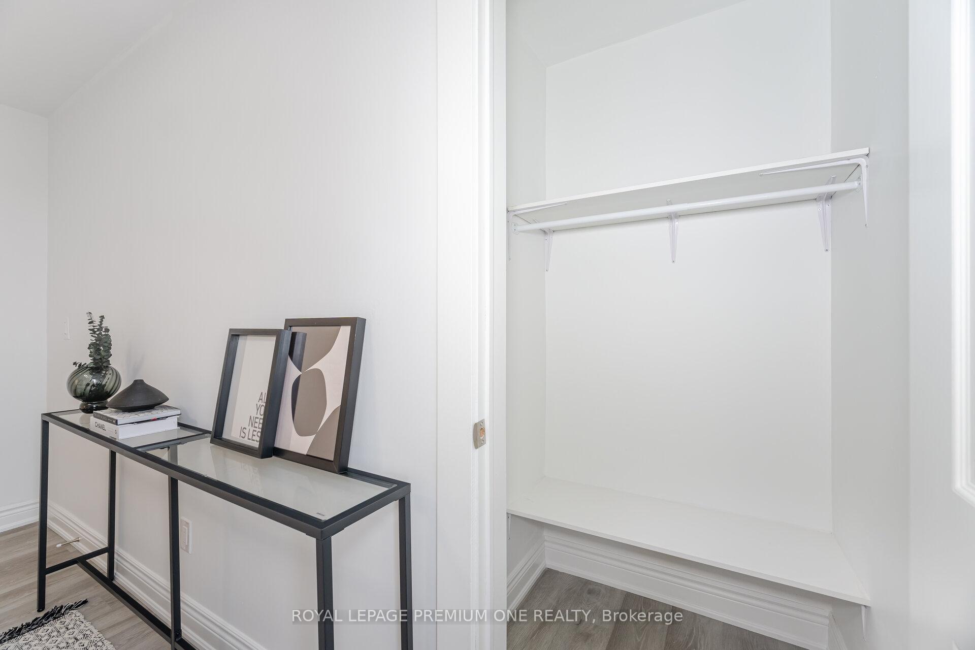 Photo 29 of 71 Mill Street S, Brampton, Downtown Brampton — HOMEH