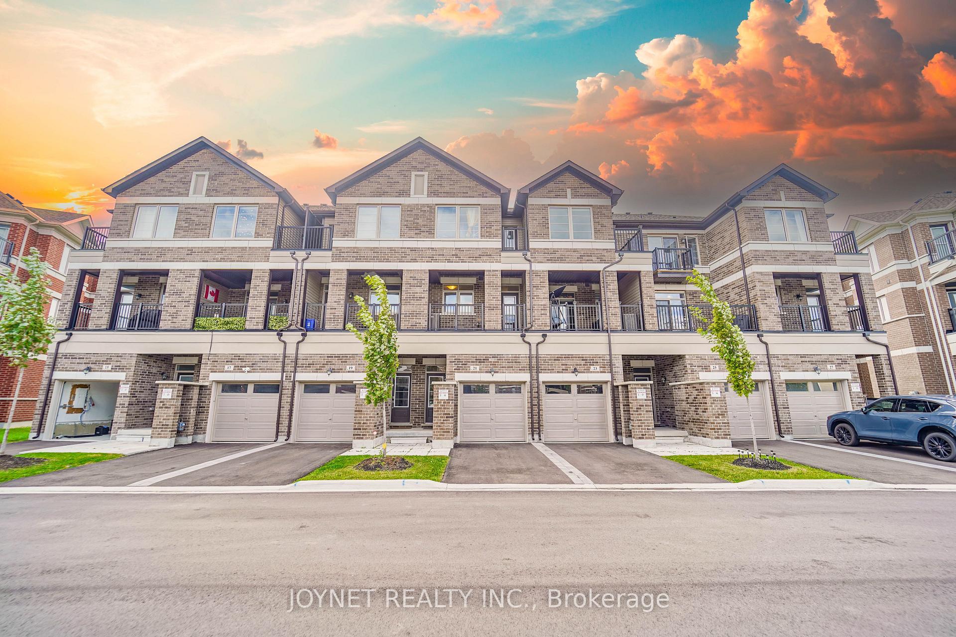 Photo 5 of 21 Saigen Lane, Markham, Cedar Grove — HOMEH