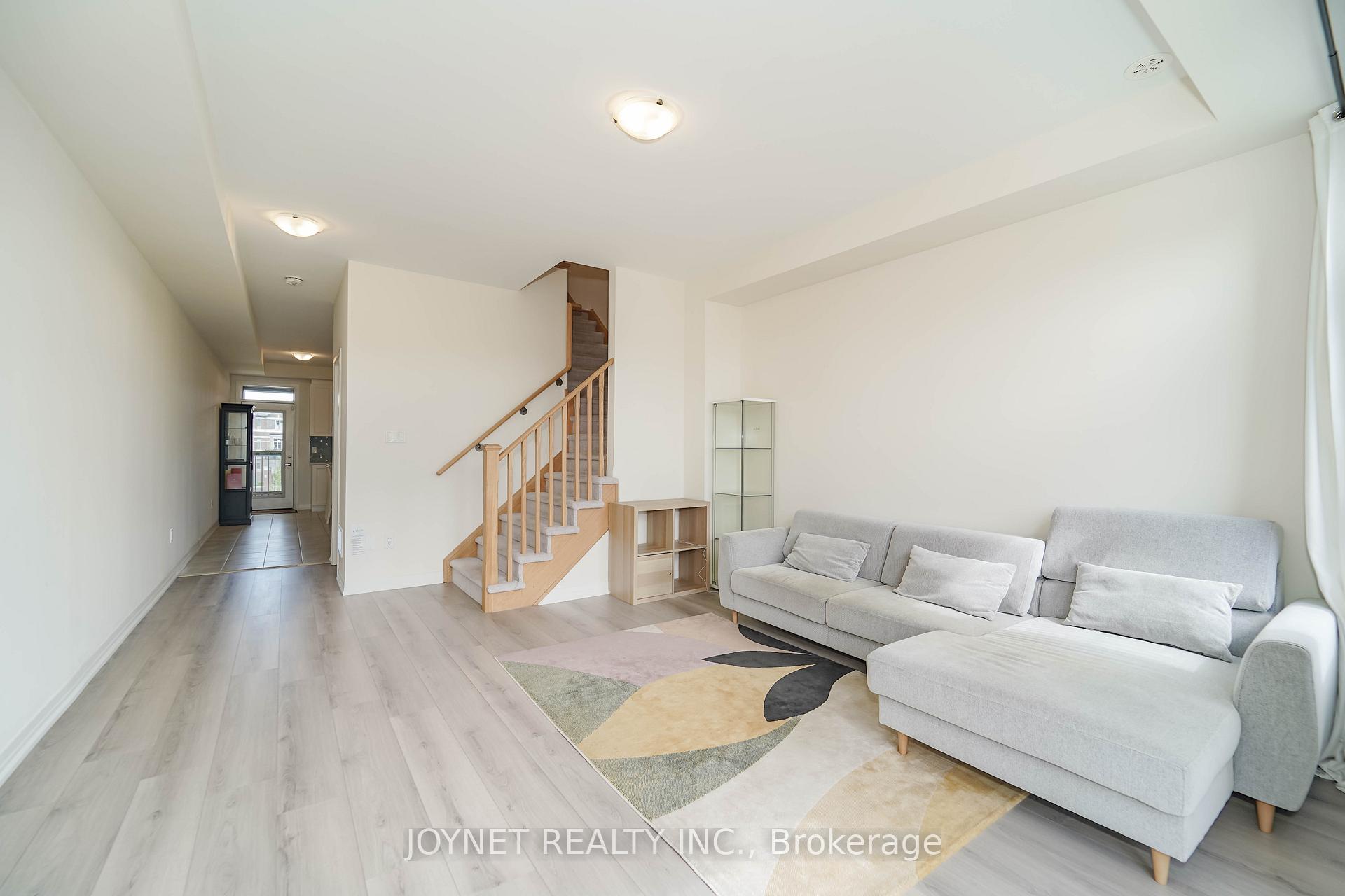 Photo 16 of 21 Saigen Lane, Markham, Cedar Grove — HOMEH