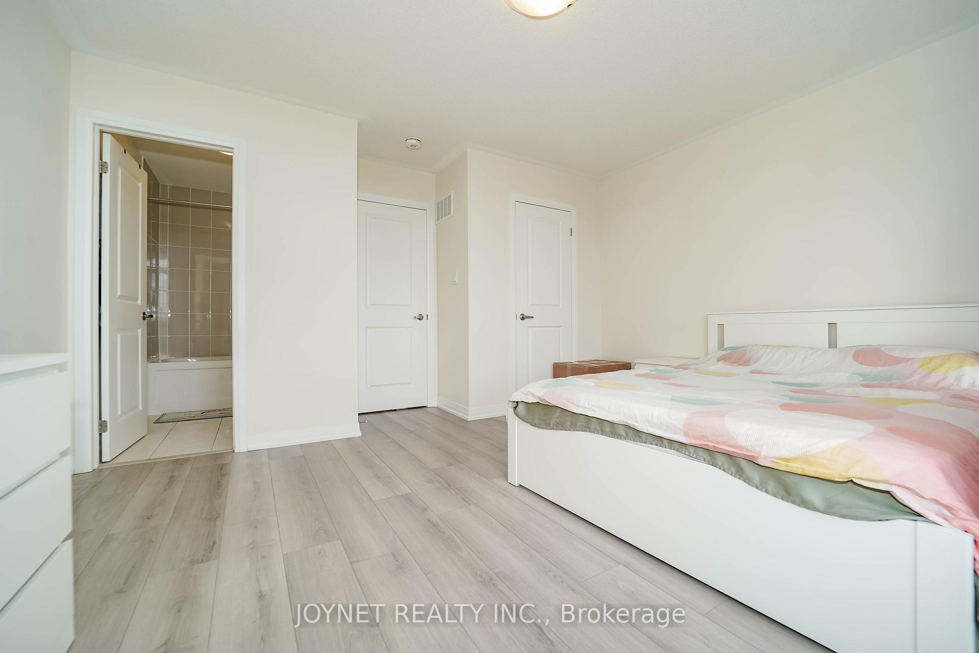 Photo 33 of 21 Saigen Lane, Markham, Cedar Grove — HOMEH