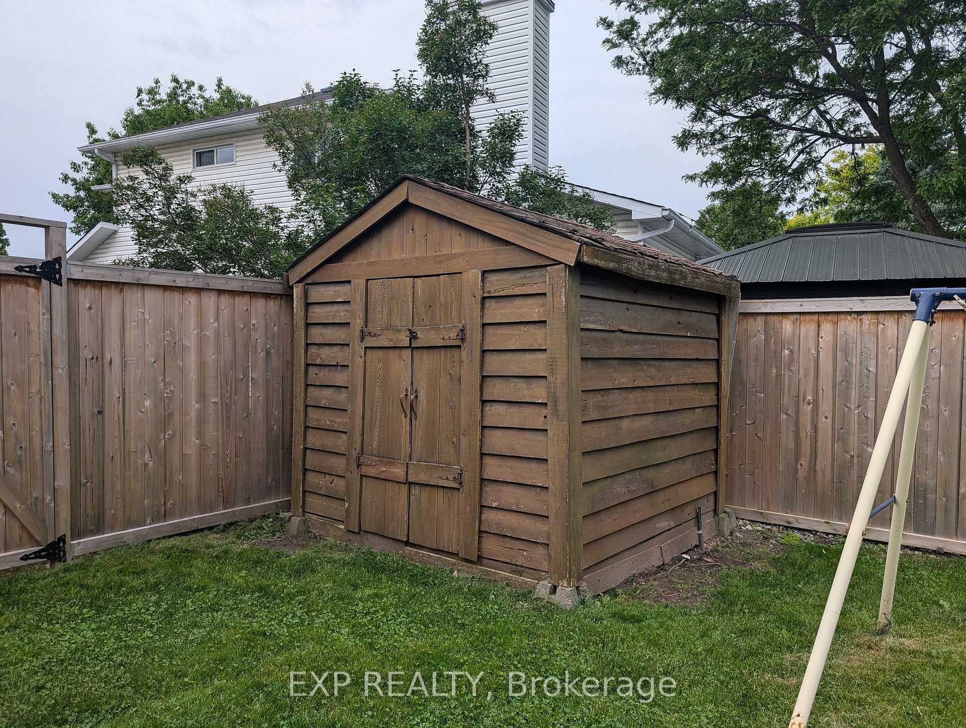 Photo 17 of 595 Tourelle Street, Ottawa, Fallingbrook/Gardenway South — HOMEH
