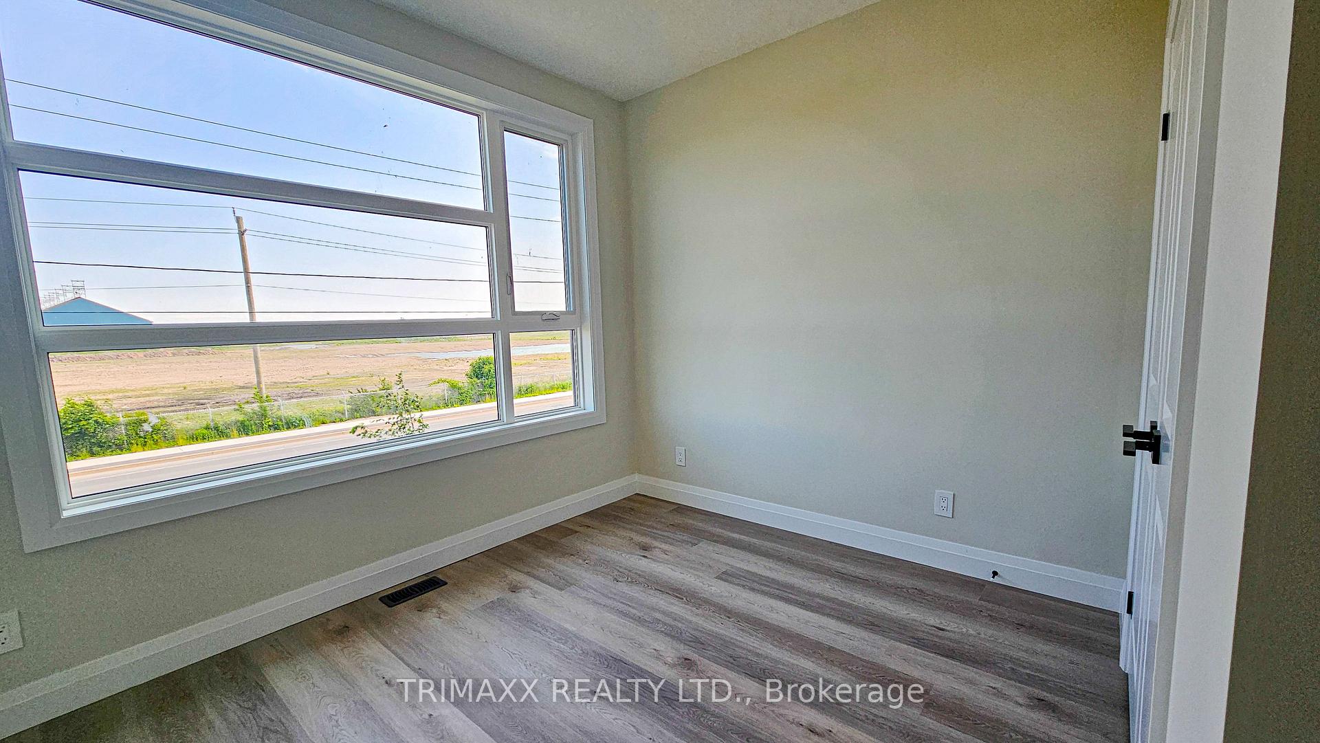 Photo 15 of 29 Keystone Trail, Welland, Lincoln/Crowland — HOMEH