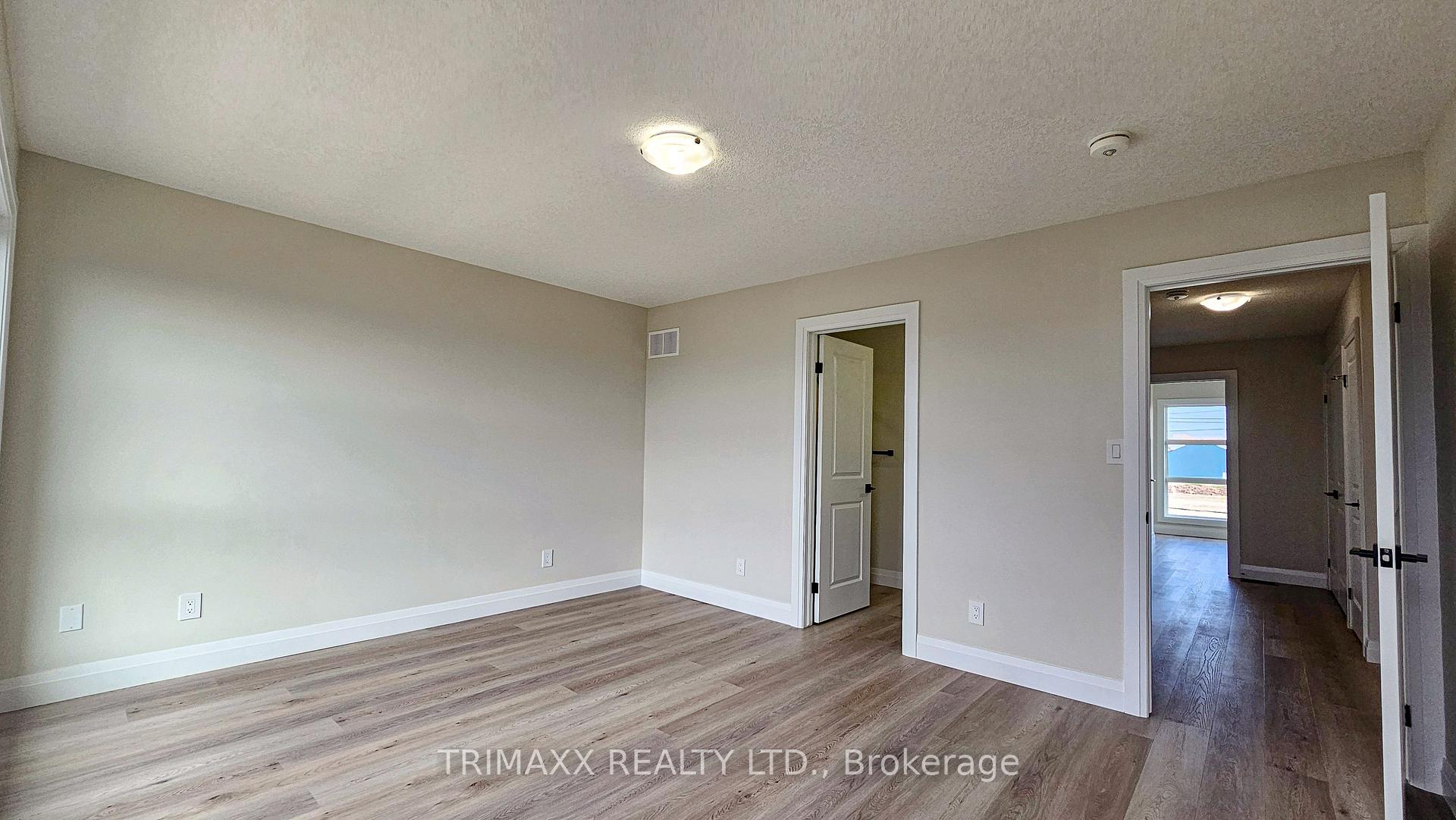 Photo 13 of 29 Keystone Trail, Welland, Lincoln/Crowland — HOMEH