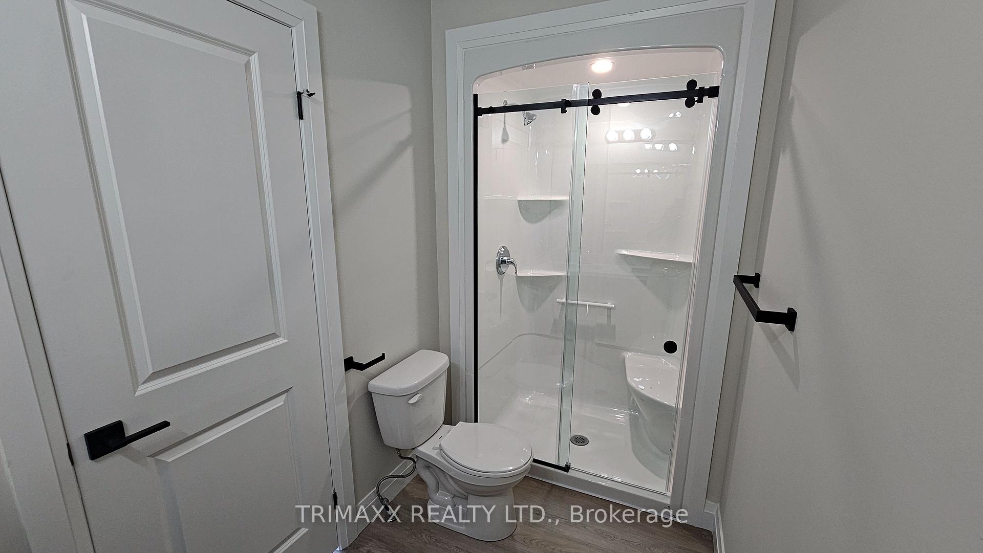 Photo 16 of 29 Keystone Trail, Welland, Lincoln/Crowland — HOMEH
