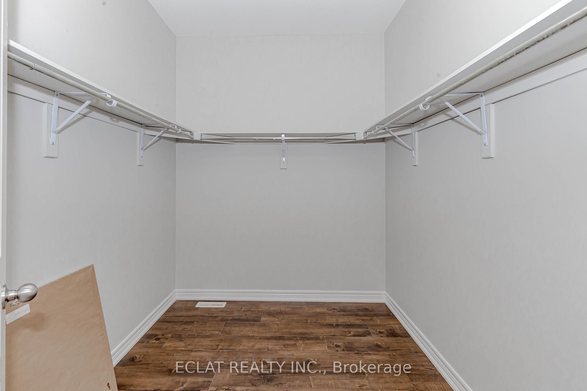 Photo 23 of 50 Exhibition (Upper Level) Crescent, Brampton, Bram East — HOMEH