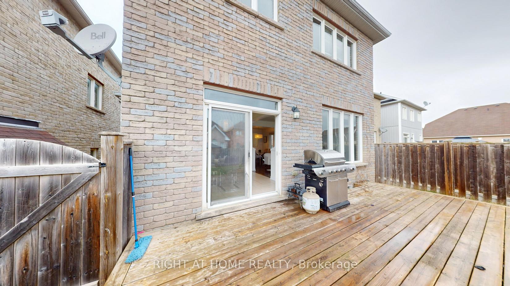 Photo 23 of 99 Grady Drive, Clarington, Newcastle — HOMEH
