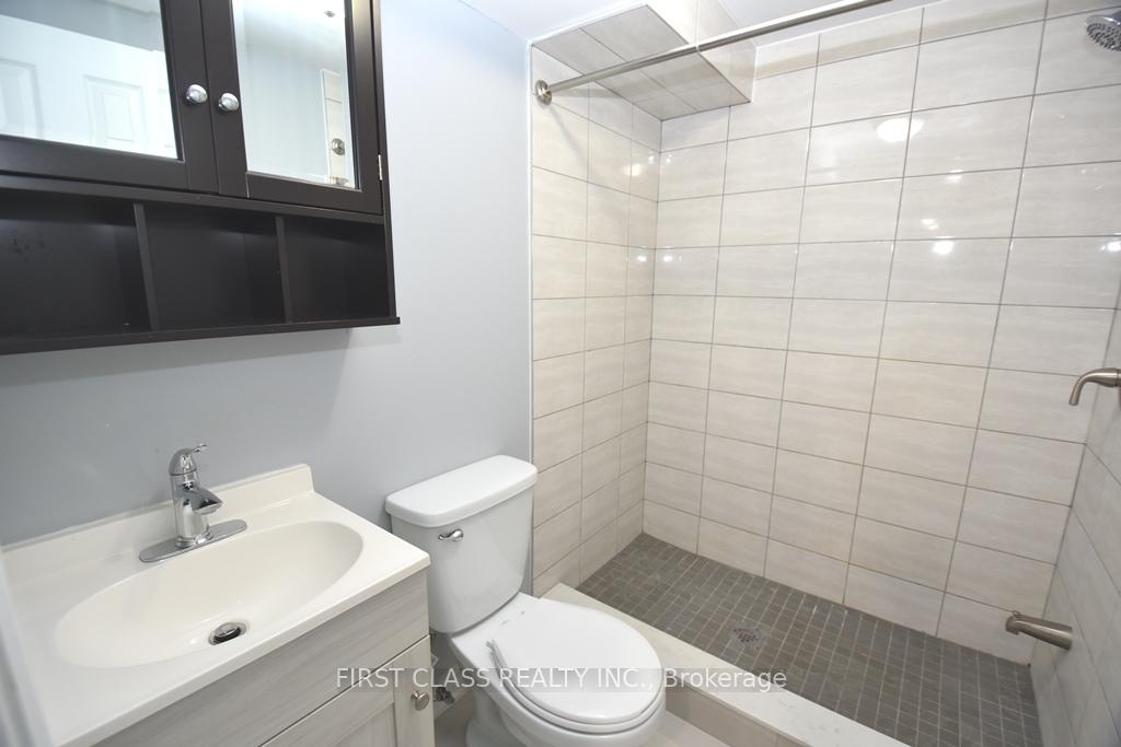 Photo 4 of Unit B1, 1506 Simcoe Street N, Oshawa, Samac — HOMEH