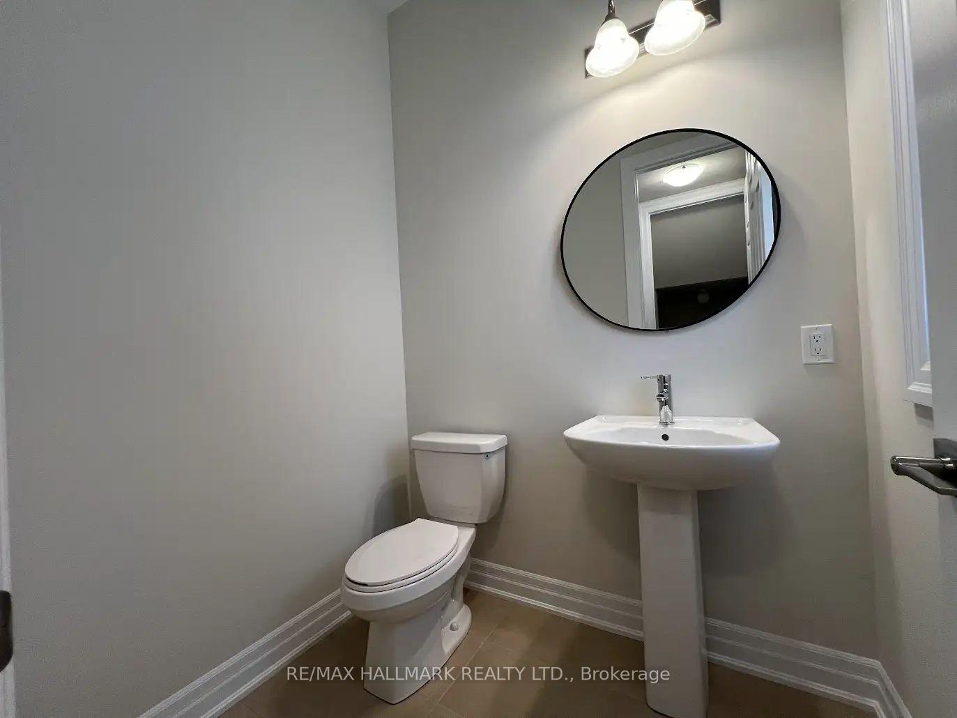 Photo 5 of 22 Sunny Acre Crescent, King, King City — HOMEH