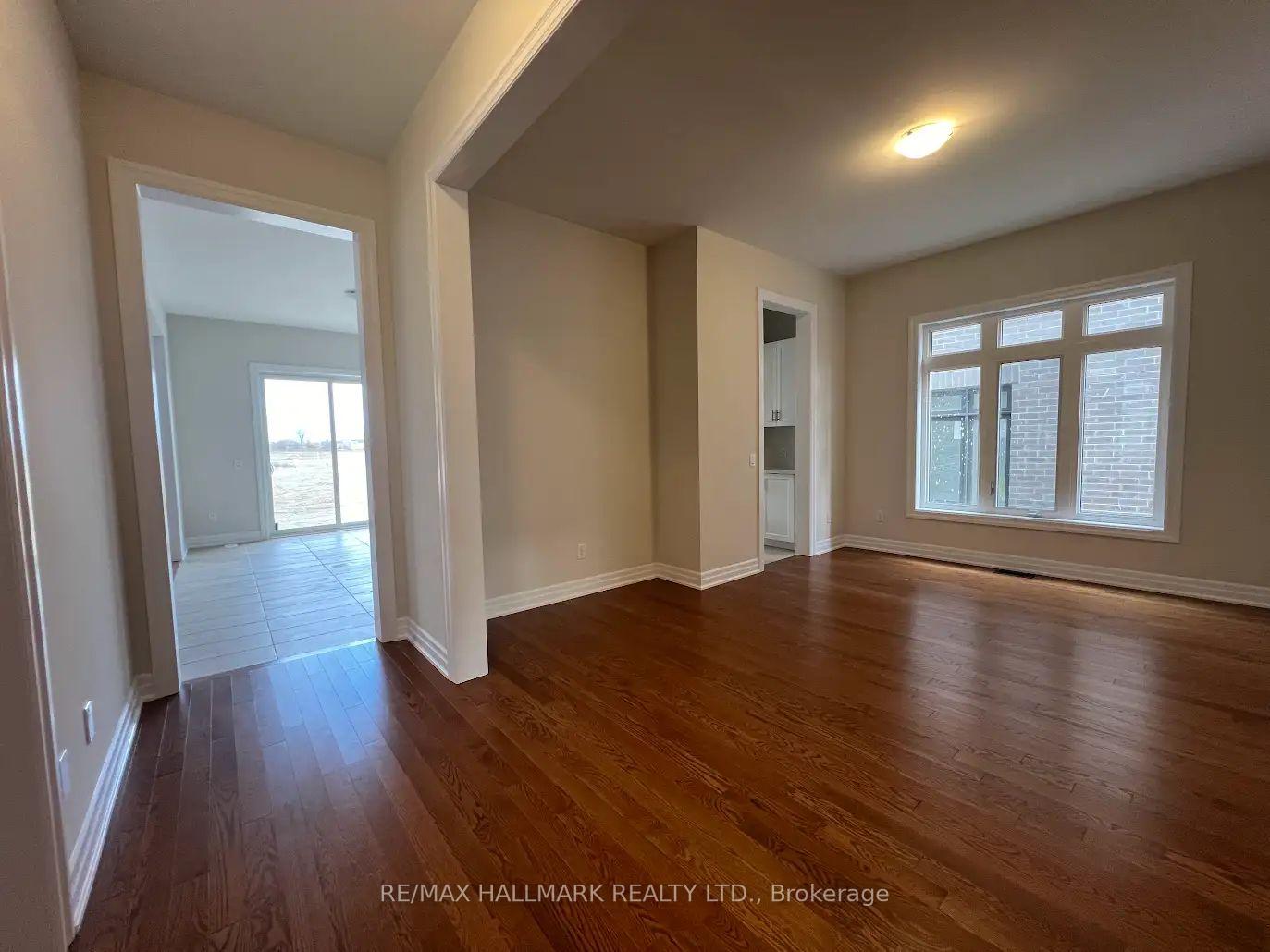 Photo 14 of 22 Sunny Acre Crescent, King, King City — HOMEH