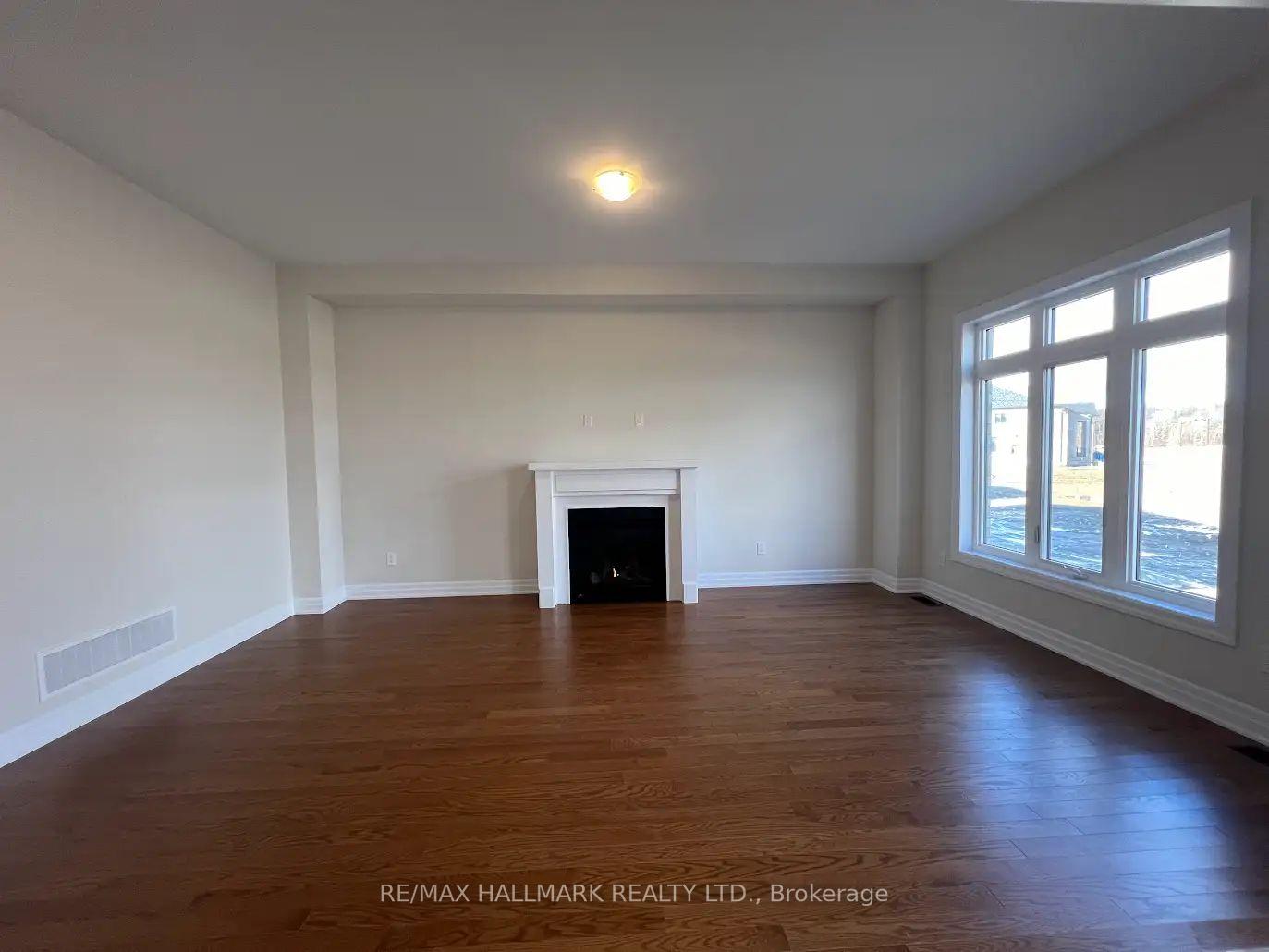 Photo 15 of 22 Sunny Acre Crescent, King, King City — HOMEH