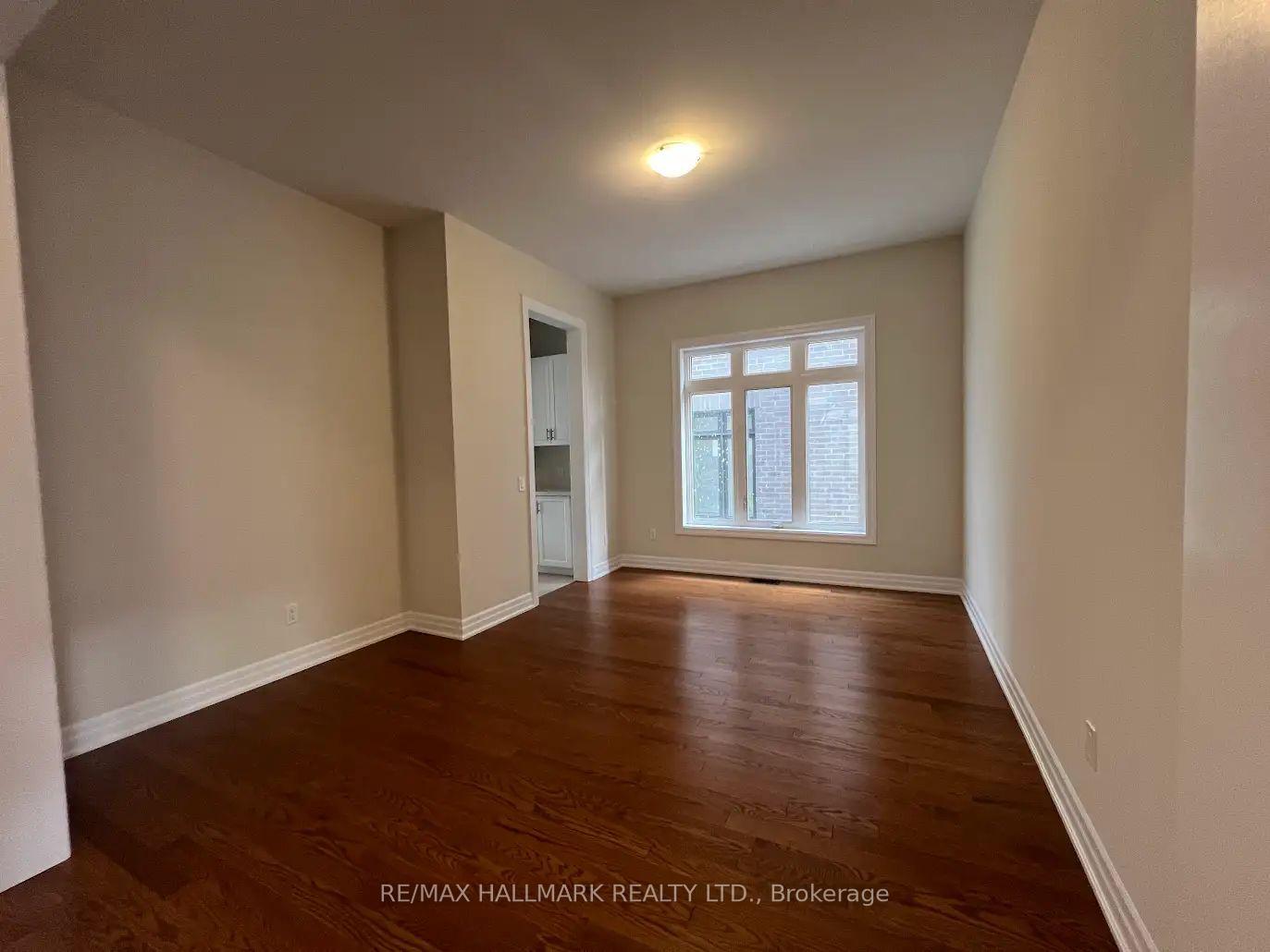 Photo 13 of 22 Sunny Acre Crescent, King, King City — HOMEH