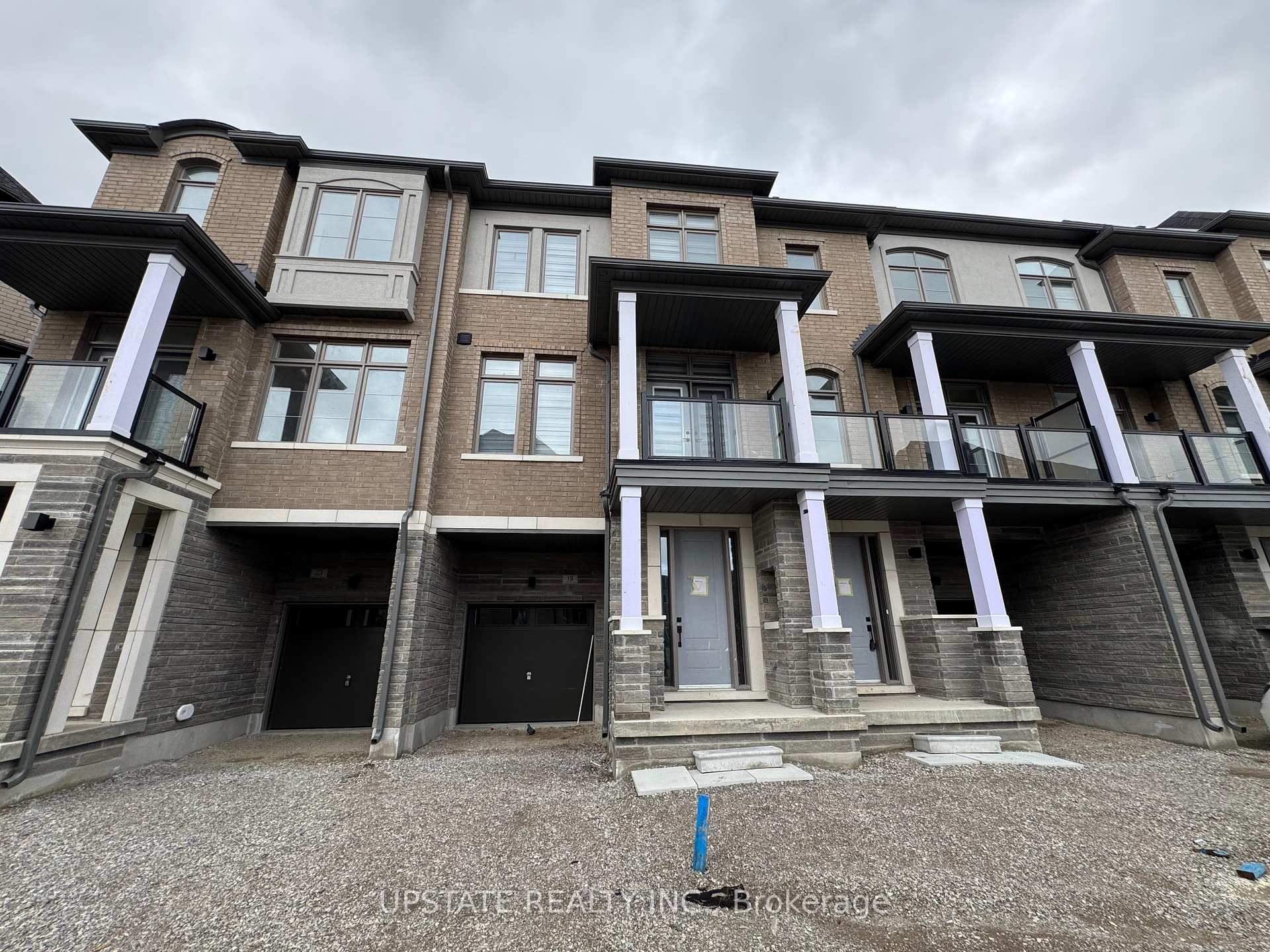 Photo 1 of 19 Archambault Way, Vaughan, Vellore Village — HOMEH