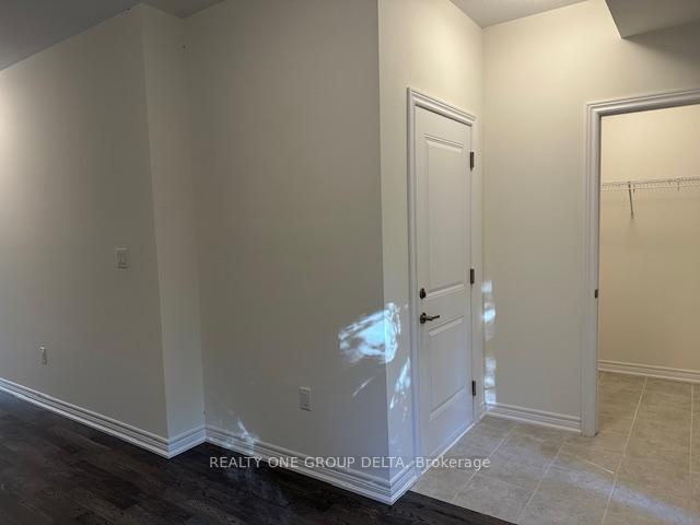 Photo 8 of 30 Folcroft Street, Brampton, Credit Valley — HOMEH