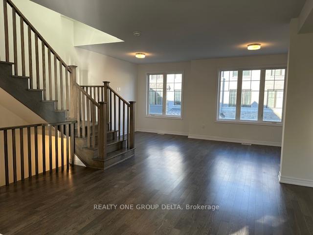 Photo 11 of 30 Folcroft Street, Brampton, Credit Valley — HOMEH