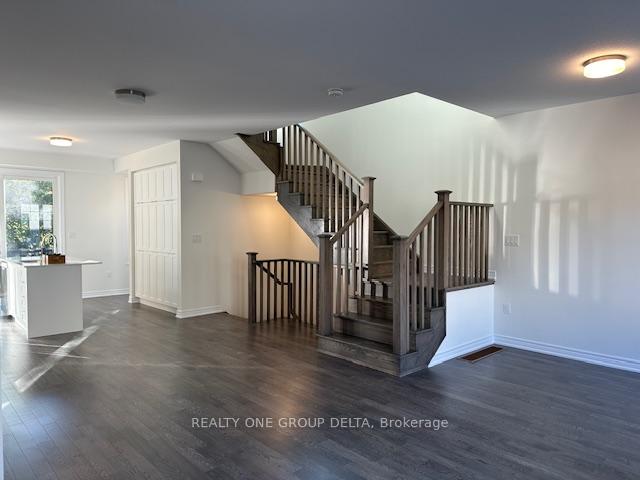 Photo 17 of 30 Folcroft Street, Brampton, Credit Valley — HOMEH