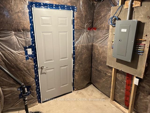 Photo 31 of 30 Folcroft Street, Brampton, Credit Valley — HOMEH