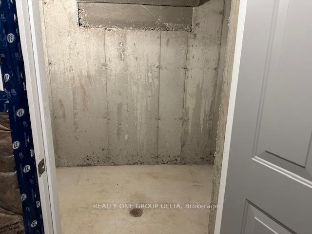 Photo 32 of 30 Folcroft Street, Brampton, Credit Valley — HOMEH