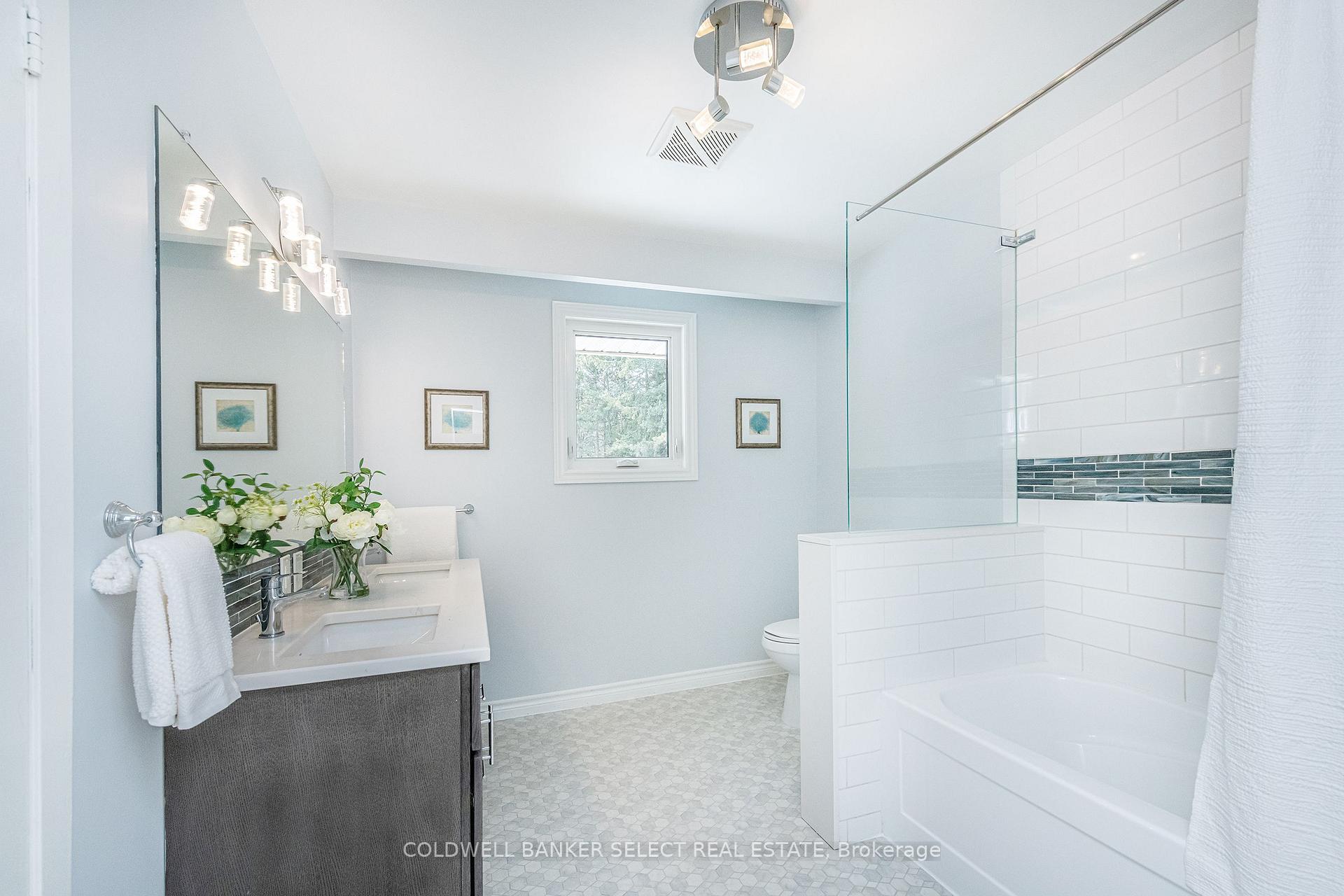 Photo 32 of 17554 Mt Hope Road, Caledon, Palgrave — HOMEH
