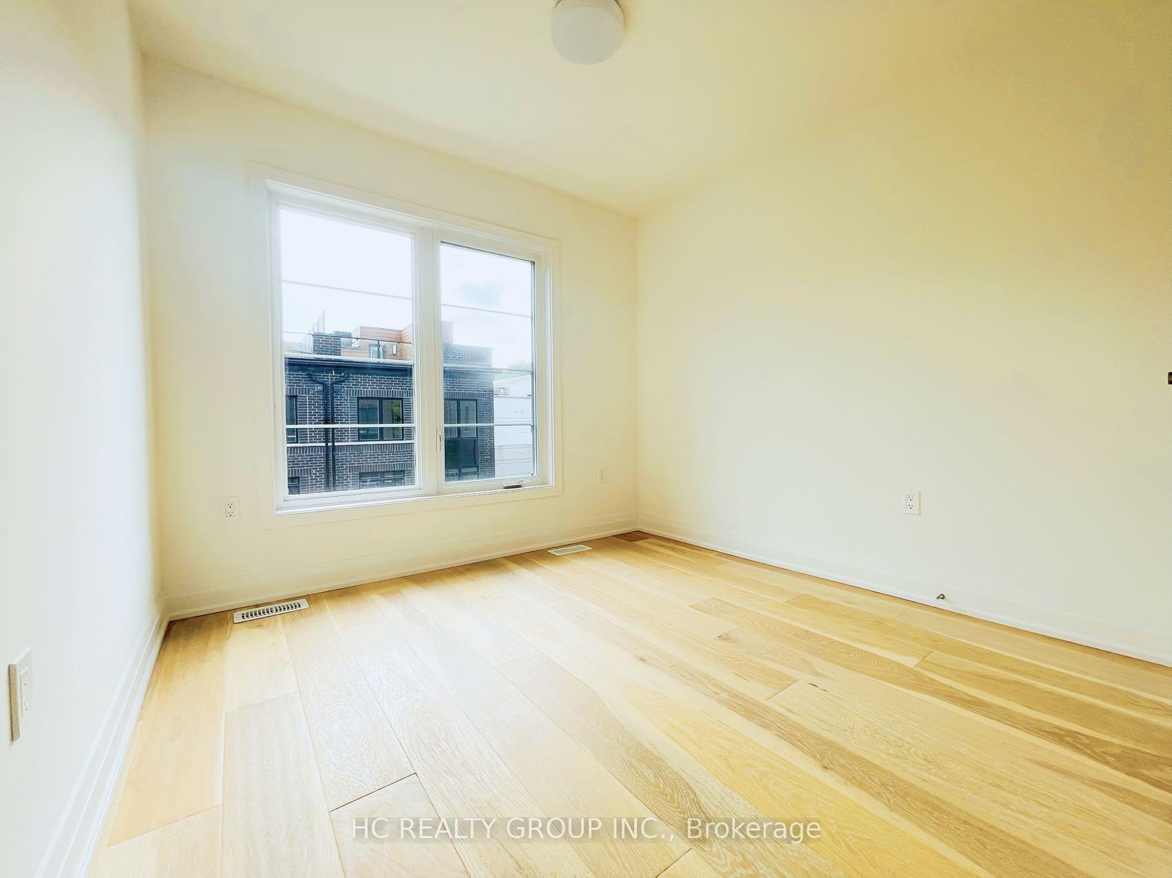 Photo 12 of Unit 33, 258 Hespeler Road, Cambridge — HOMEH