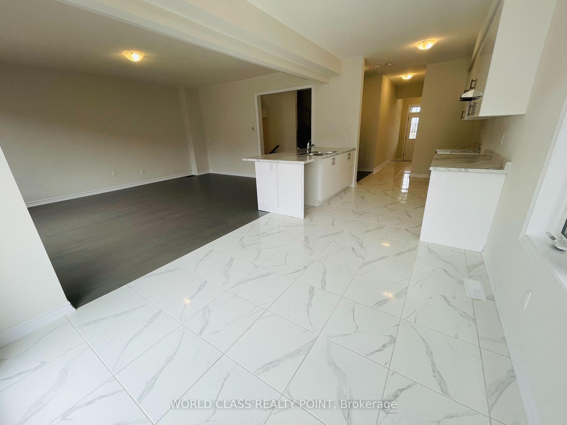 Photo 9 of 24 Rochester Drive, Barrie, Innis-Shore — HOMEH