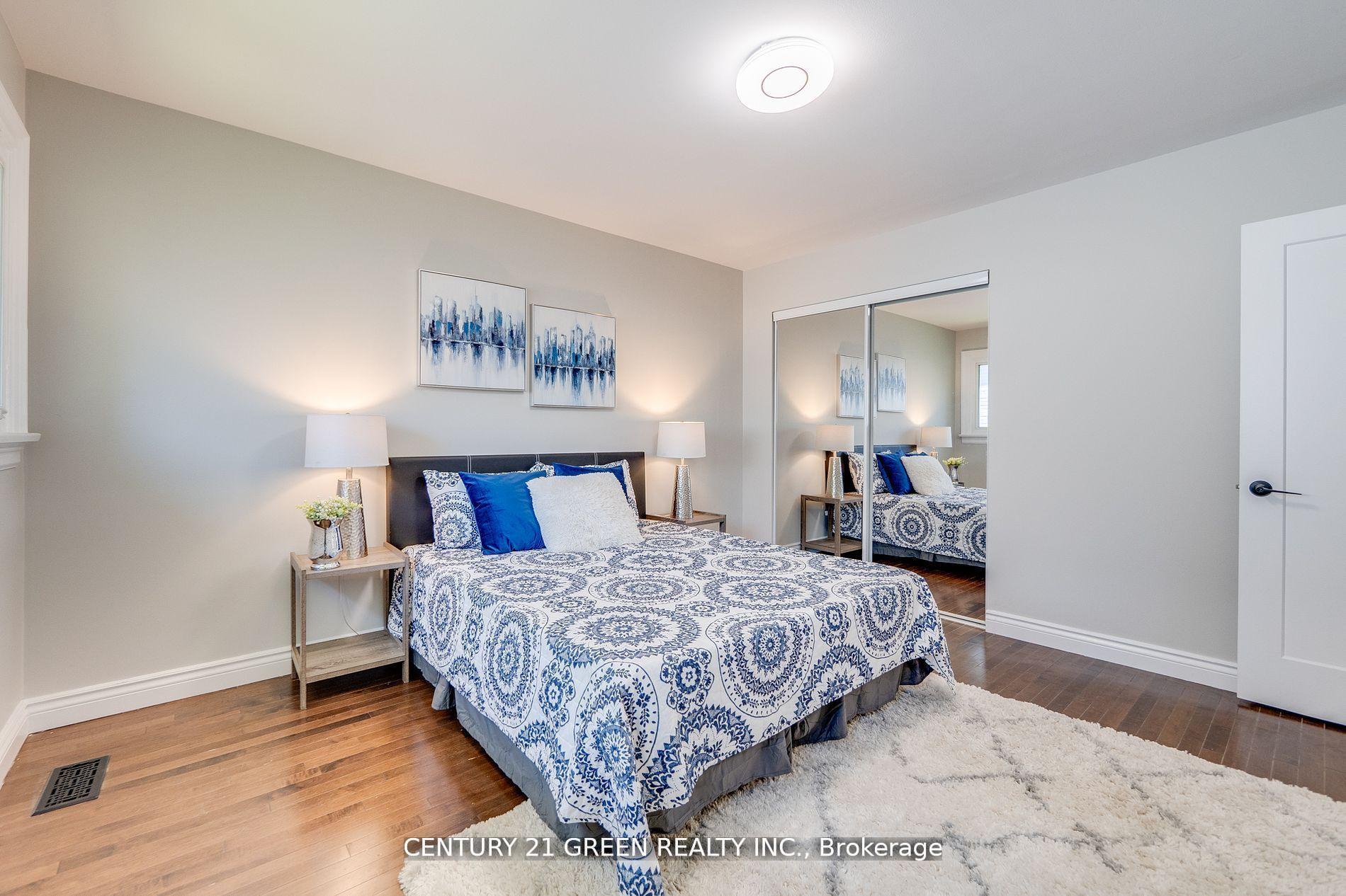 Photo 24 of 55 Regency Square, Scarborough, Guildwood — HOMEH