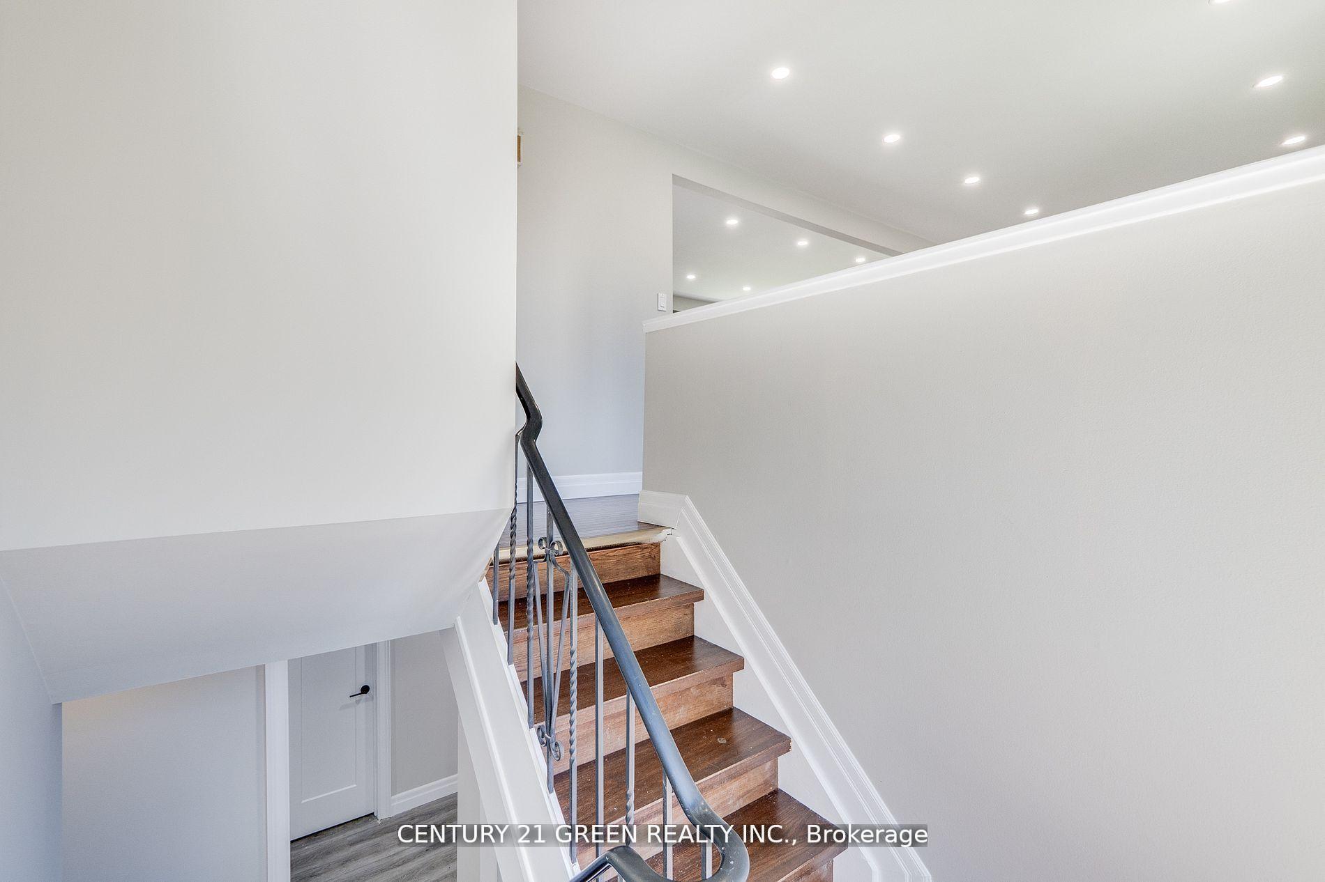 Photo 26 of 55 Regency Square, Scarborough, Guildwood — HOMEH