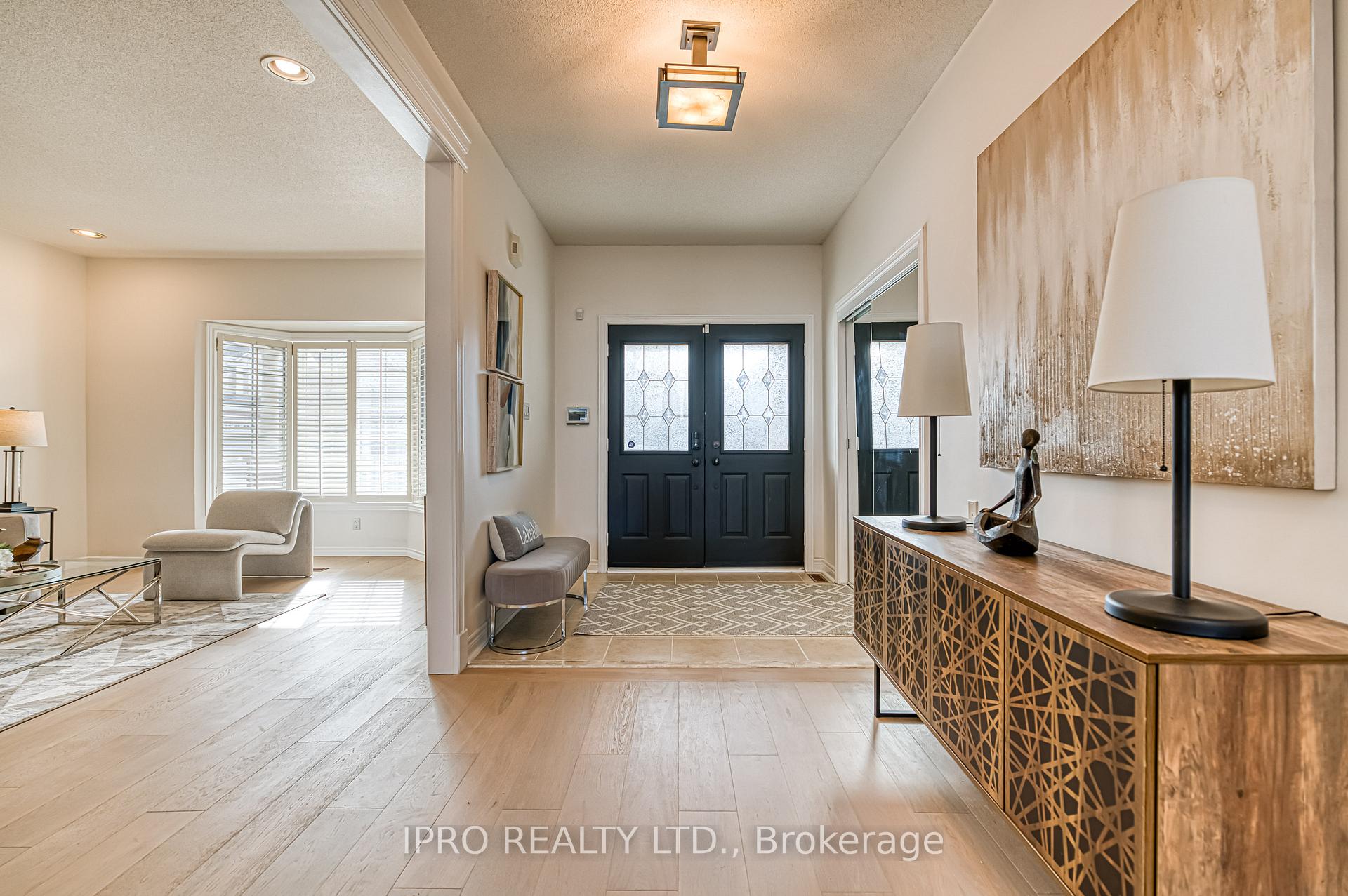 Photo 6 of 462 Delaney Drive, Ajax, Central West — HOMEH